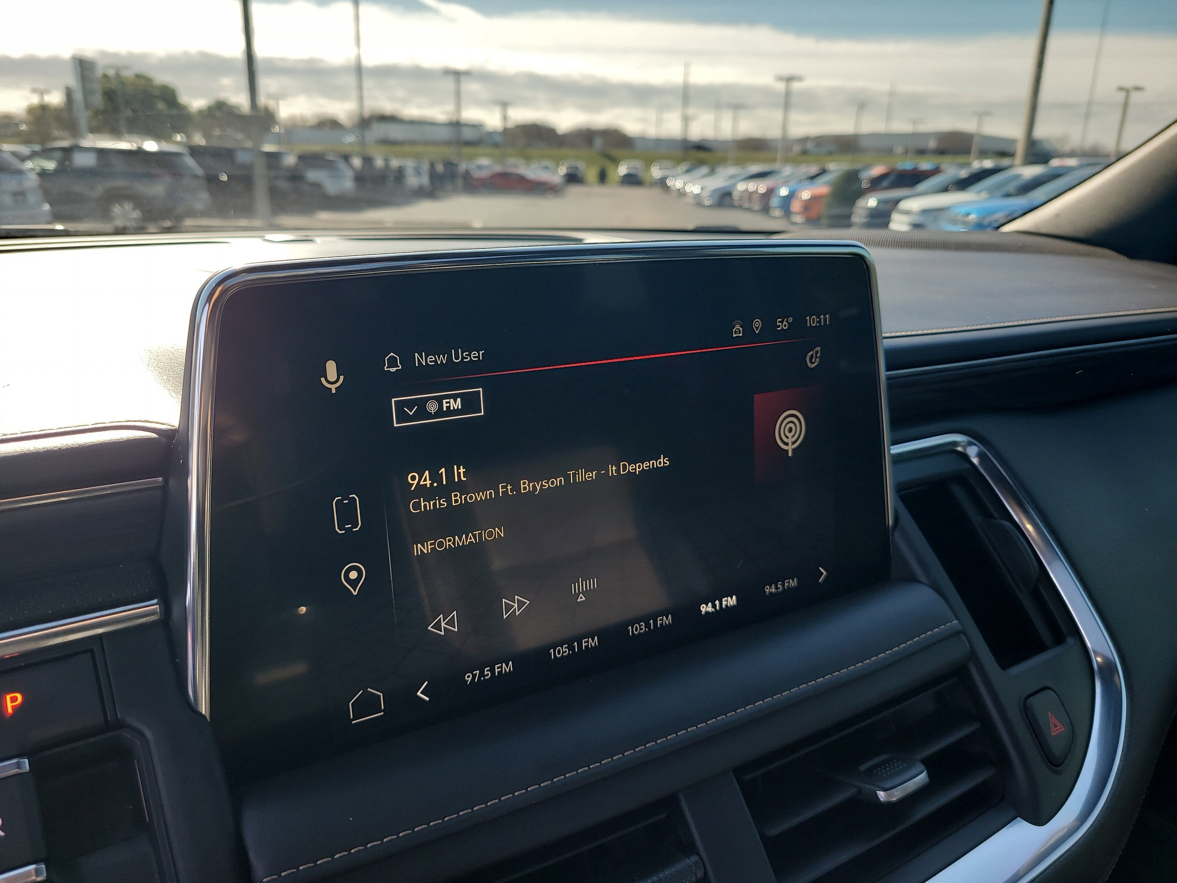 2023 GMC Yukon XL SLT