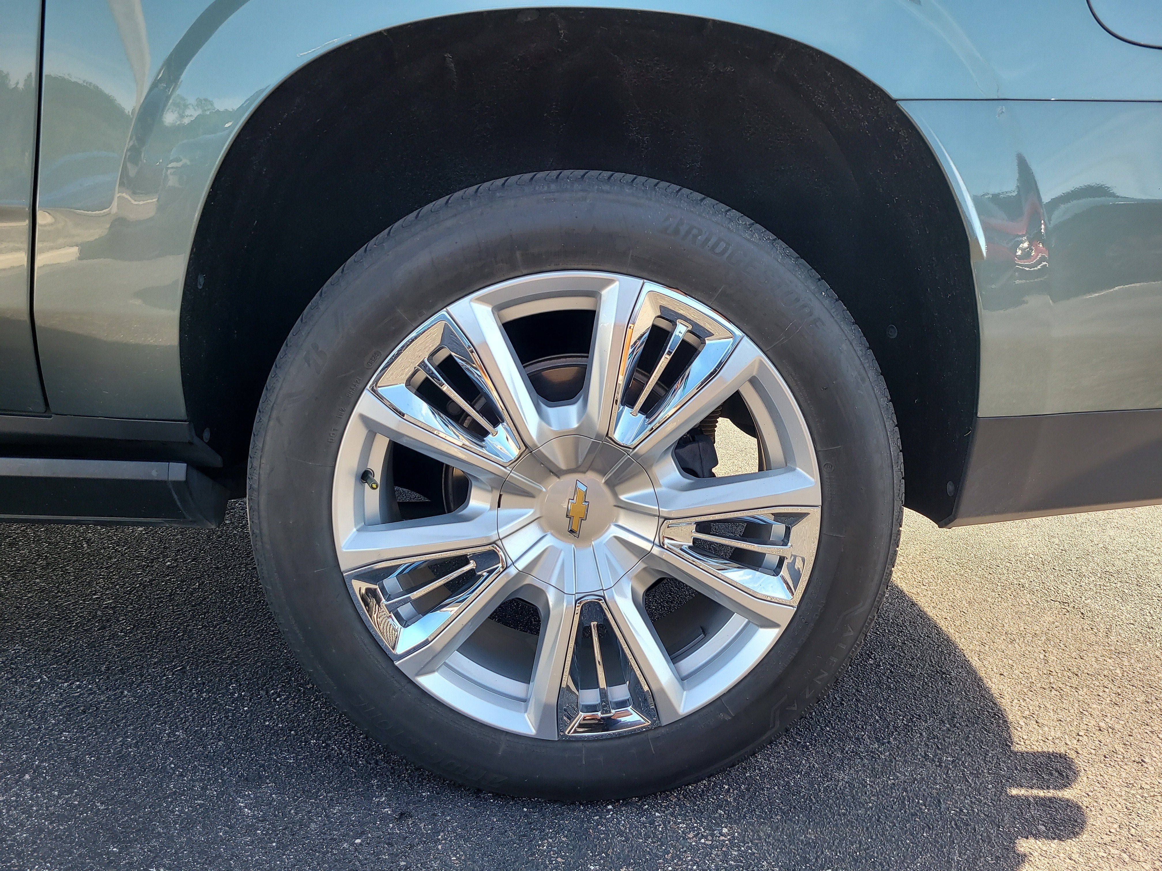 2024 Chevrolet Suburban High Country