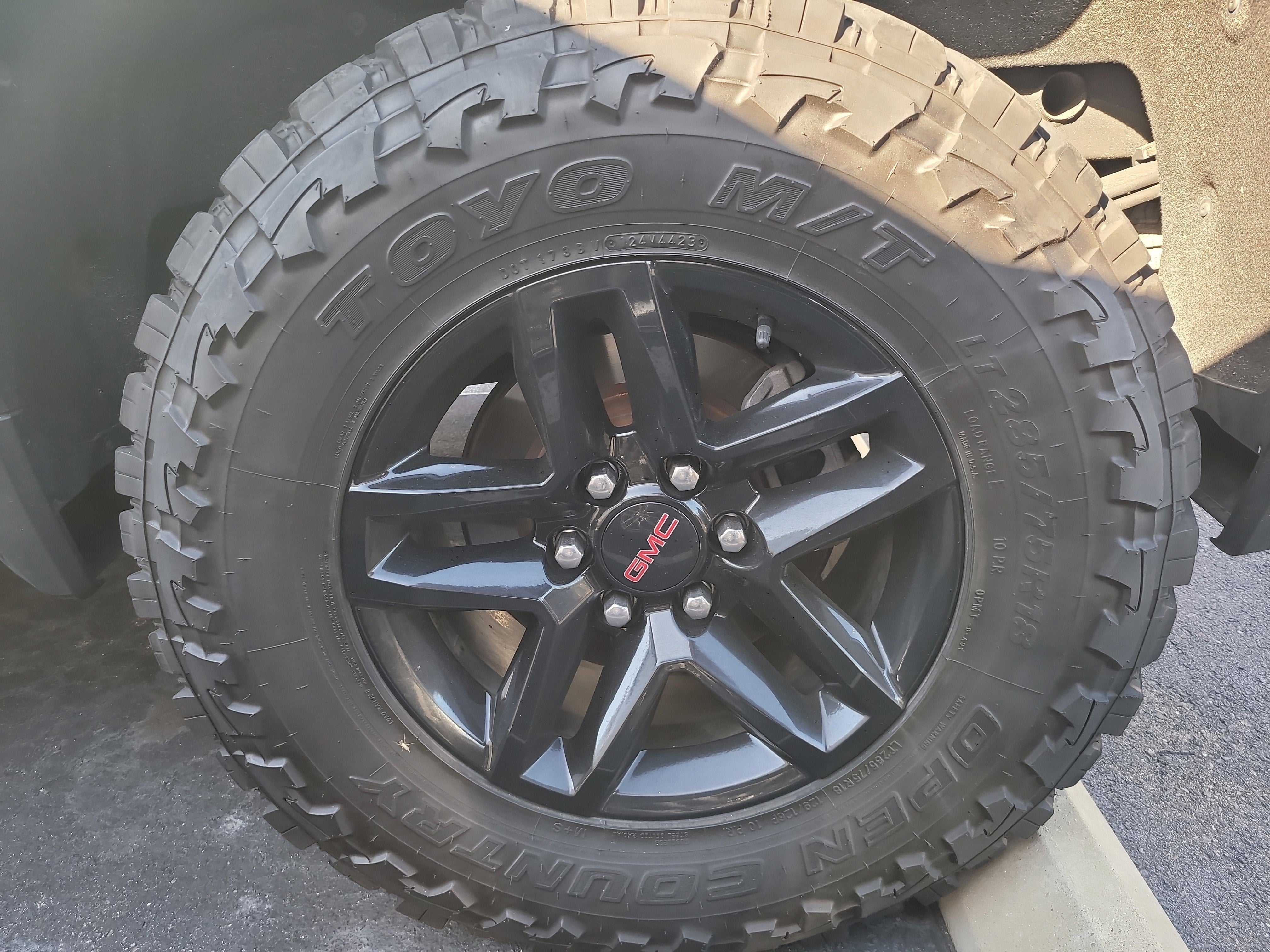 2021 GMC Sierra 1500 AT4