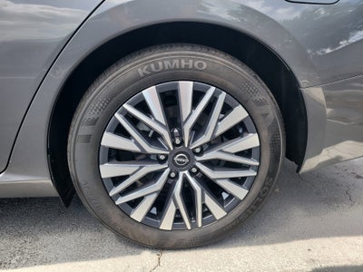 2025 Nissan Altima SV