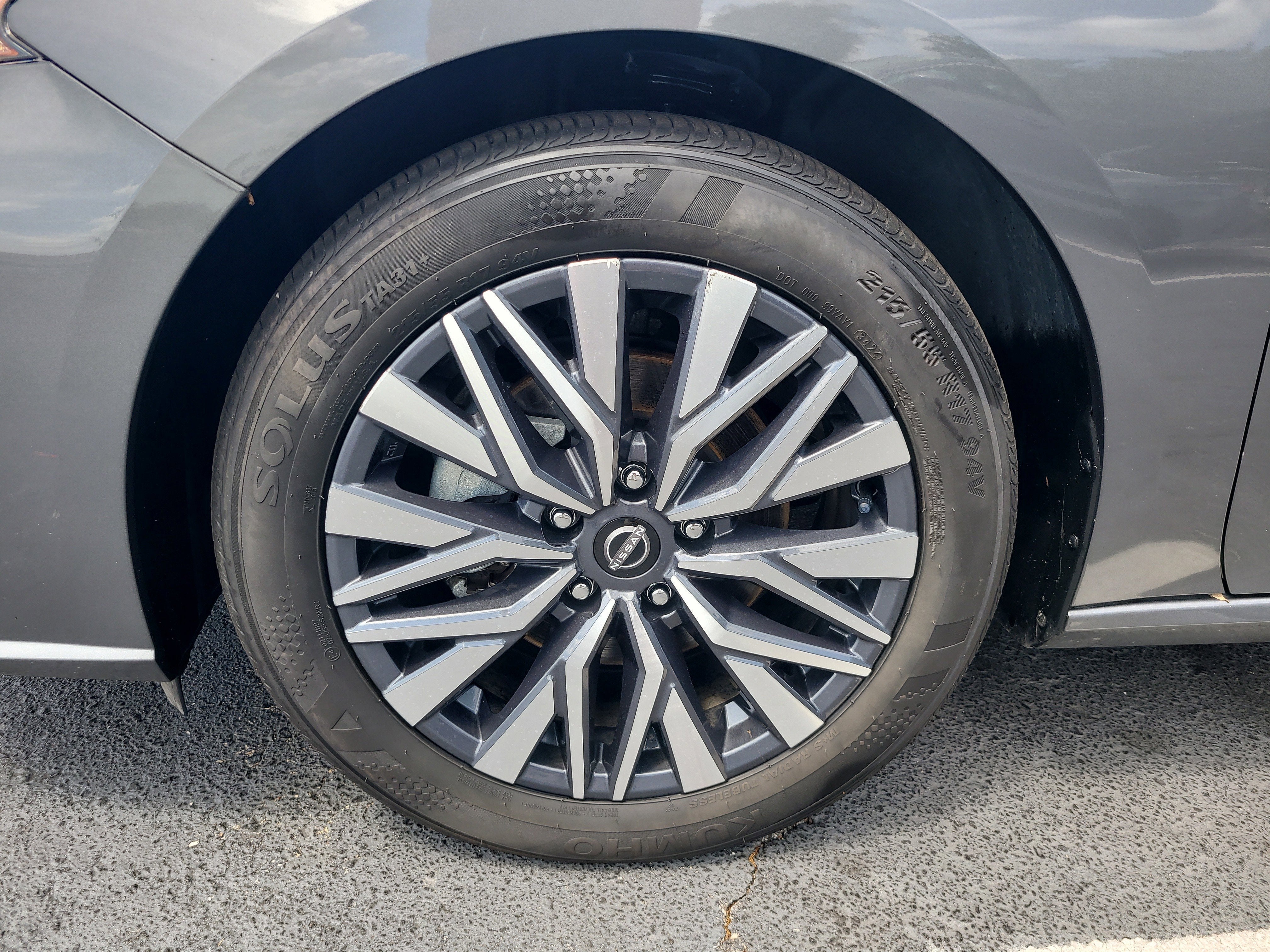 2025 Nissan Altima SV