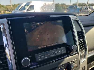2023 Nissan Titan SV