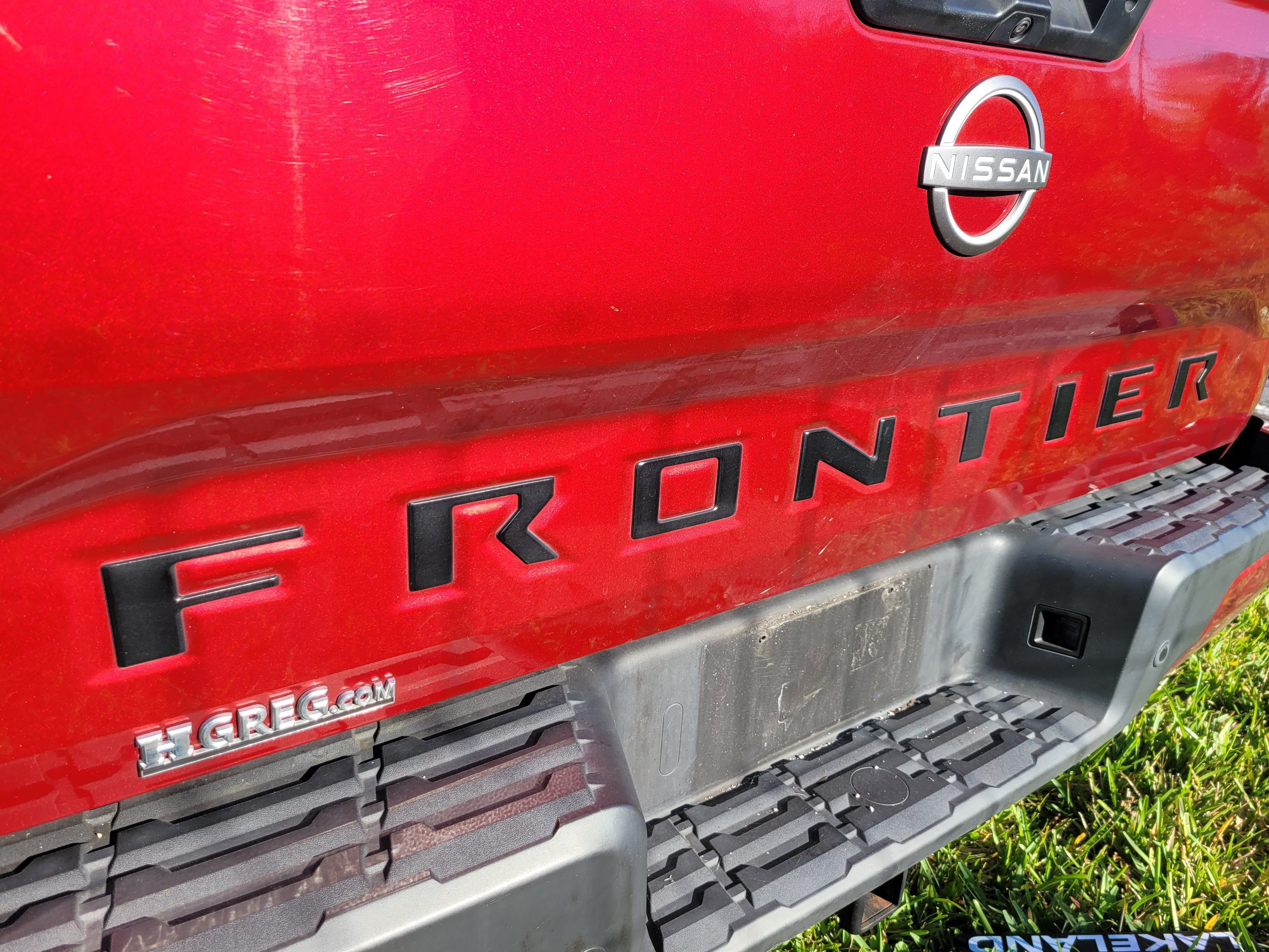 2022 Nissan Frontier SV