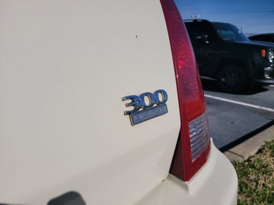 2005 Chrysler 300 300 Touring AWD