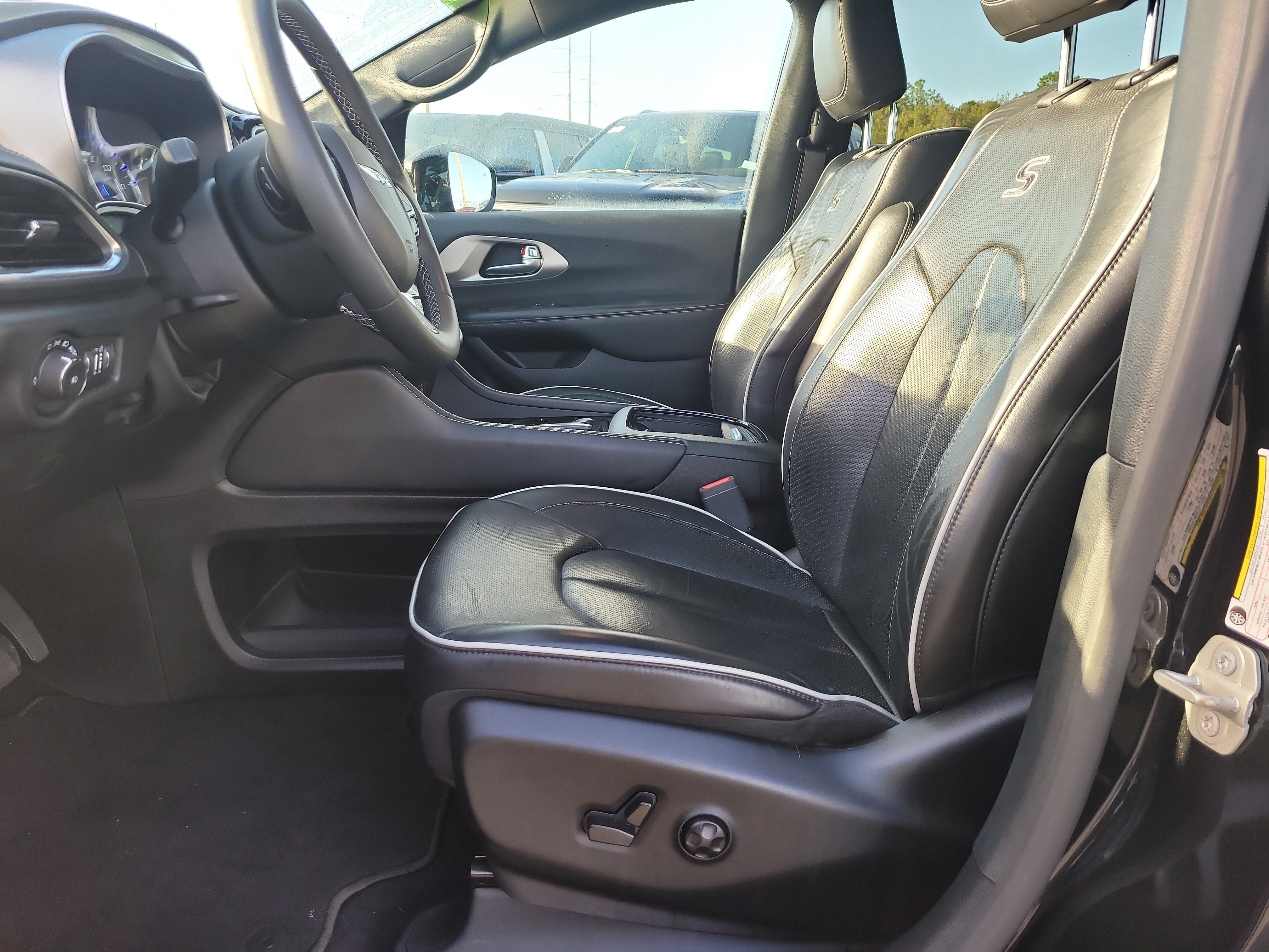2024 Chrysler Pacifica Limited
