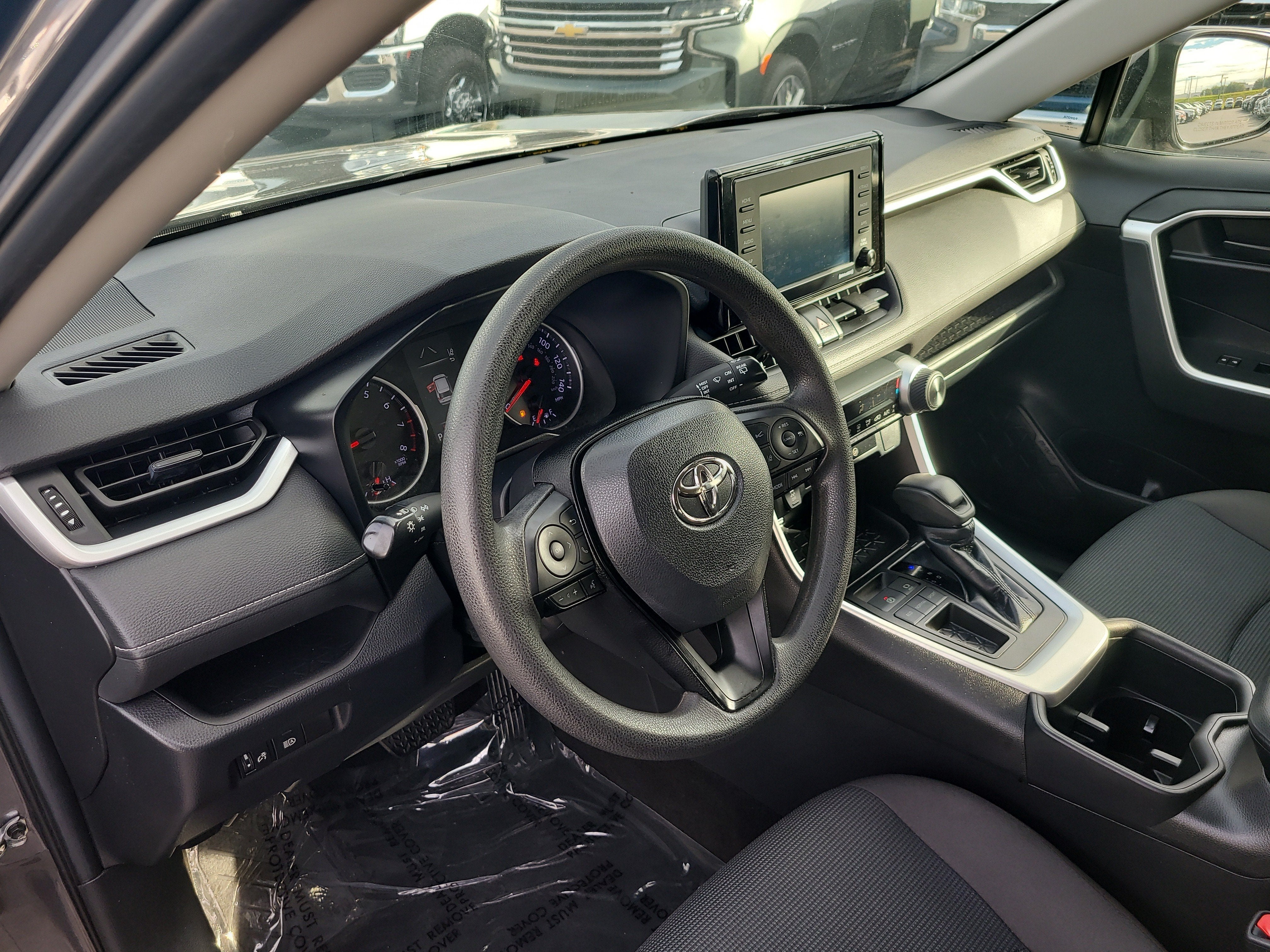 2022 Toyota RAV4 LE