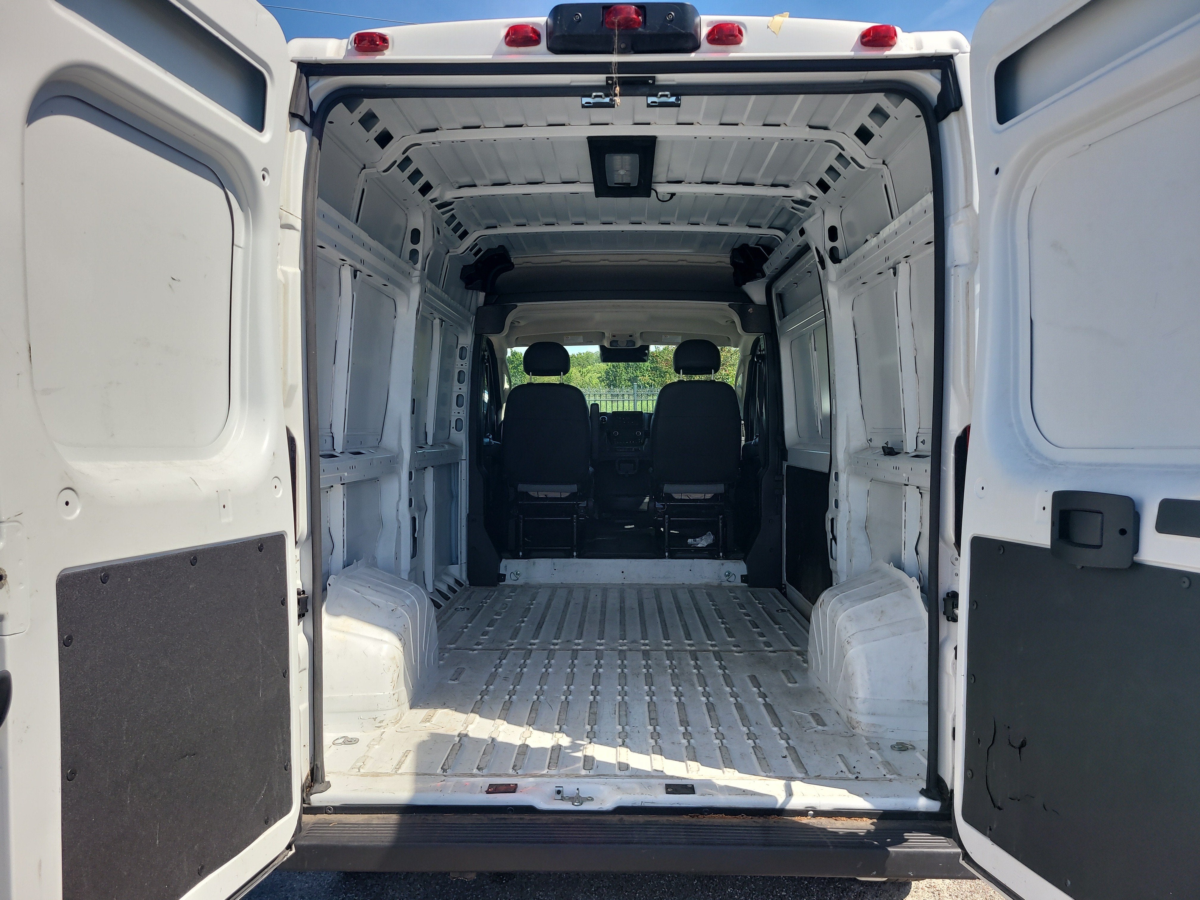 2024 RAM ProMaster Cargo Van Tradesman