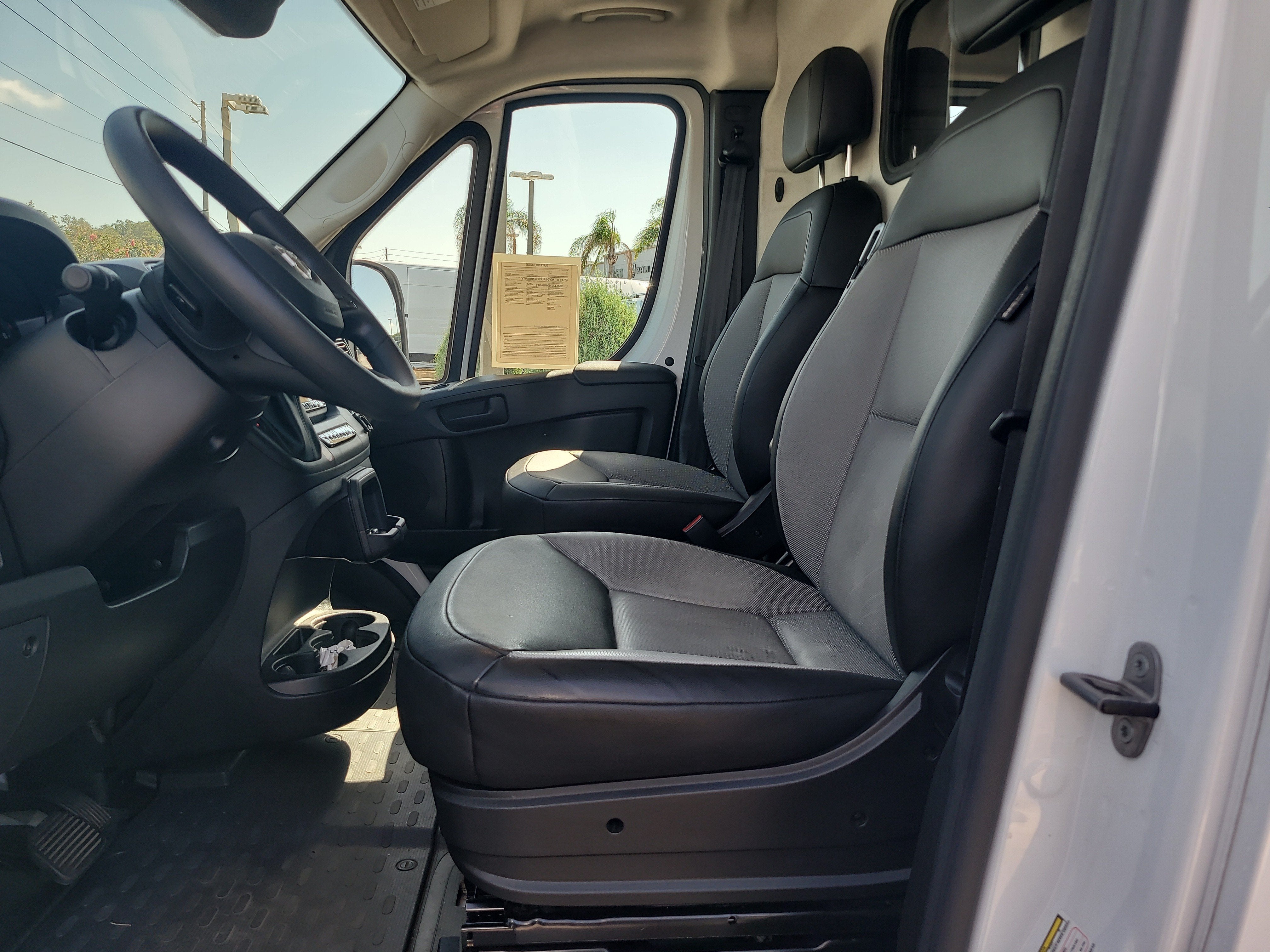 2025 RAM ProMaster Cargo Van Tradesman