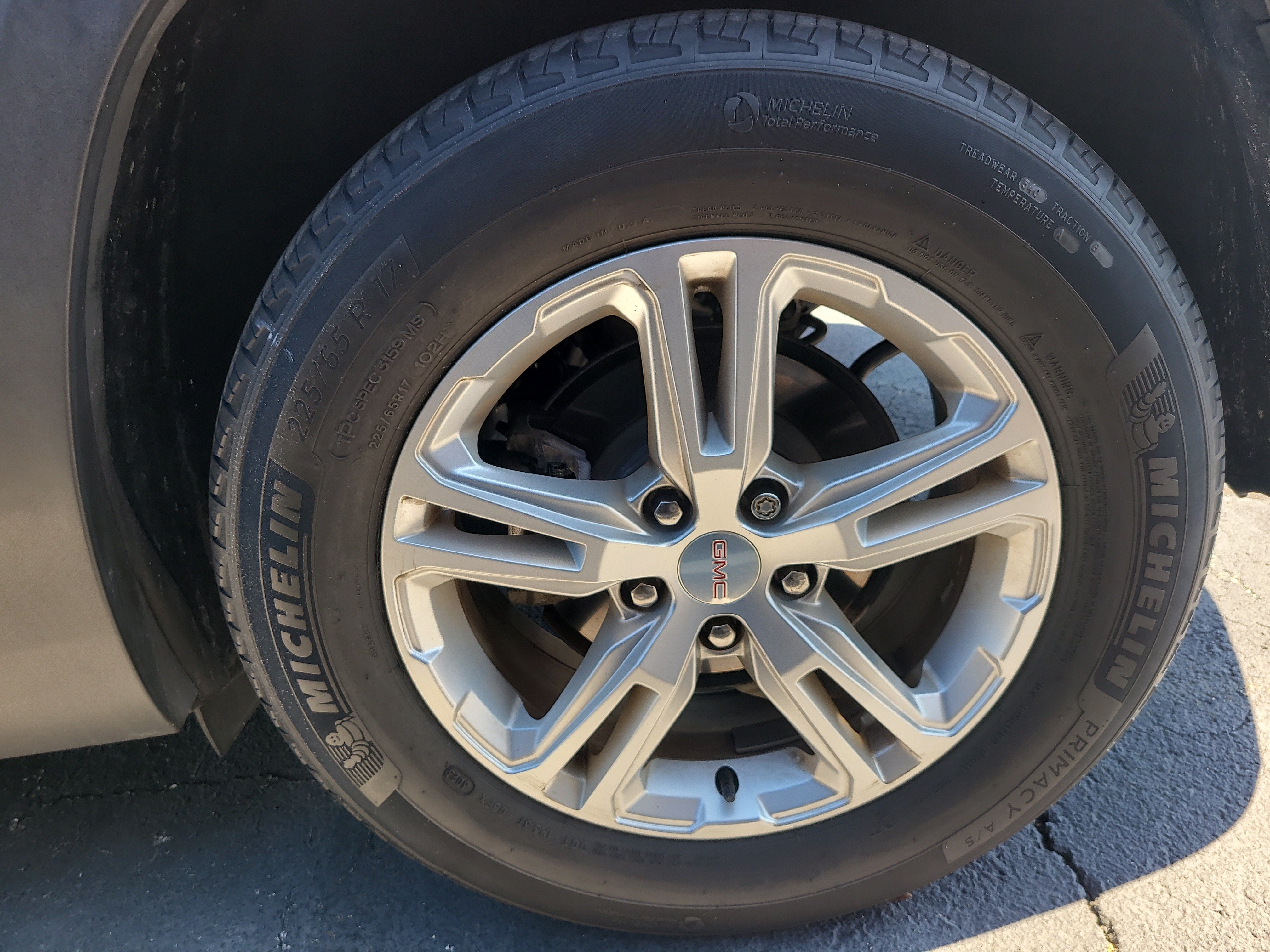 2024 GMC Terrain SLE