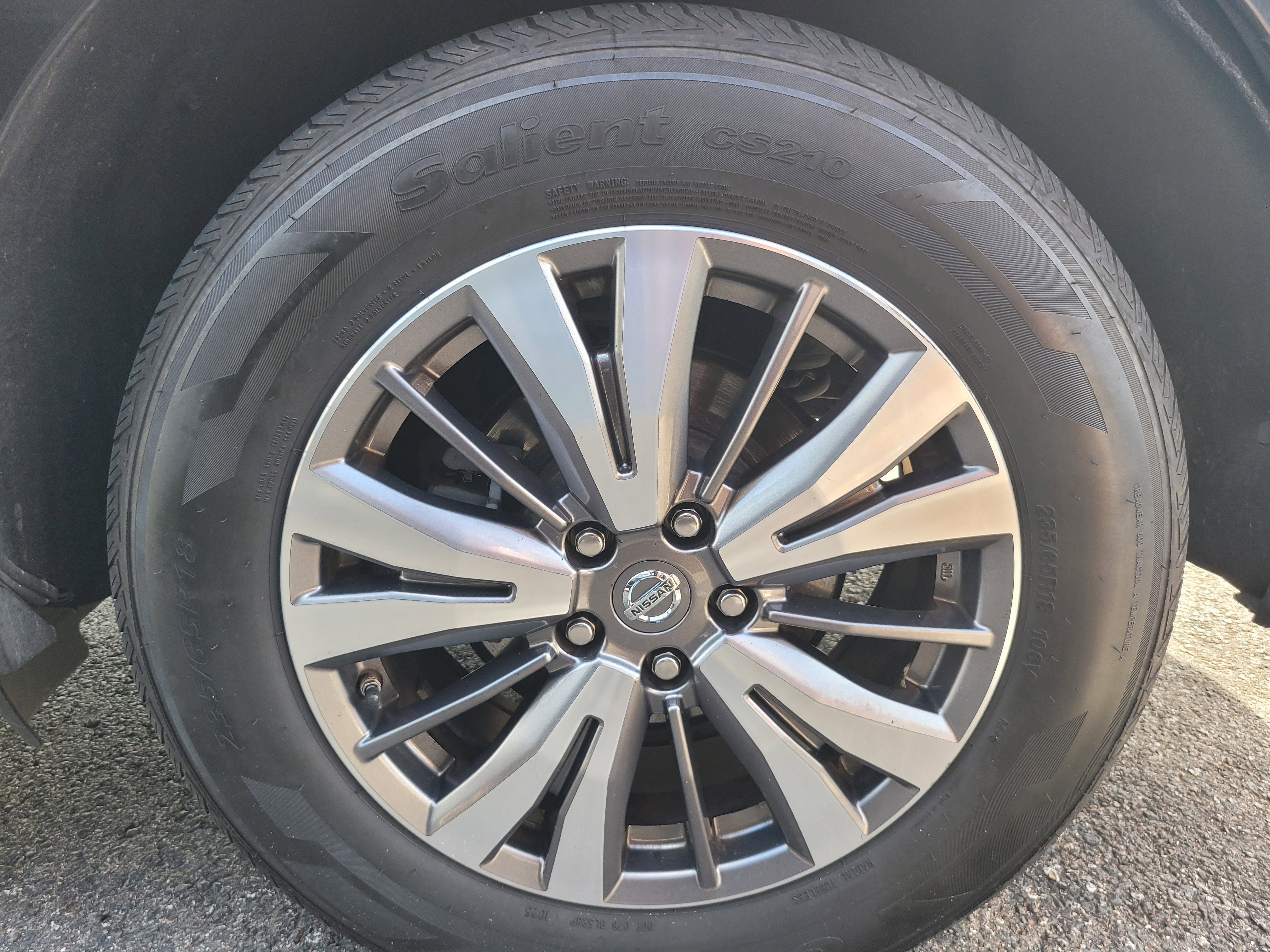 2019 Nissan Pathfinder SV