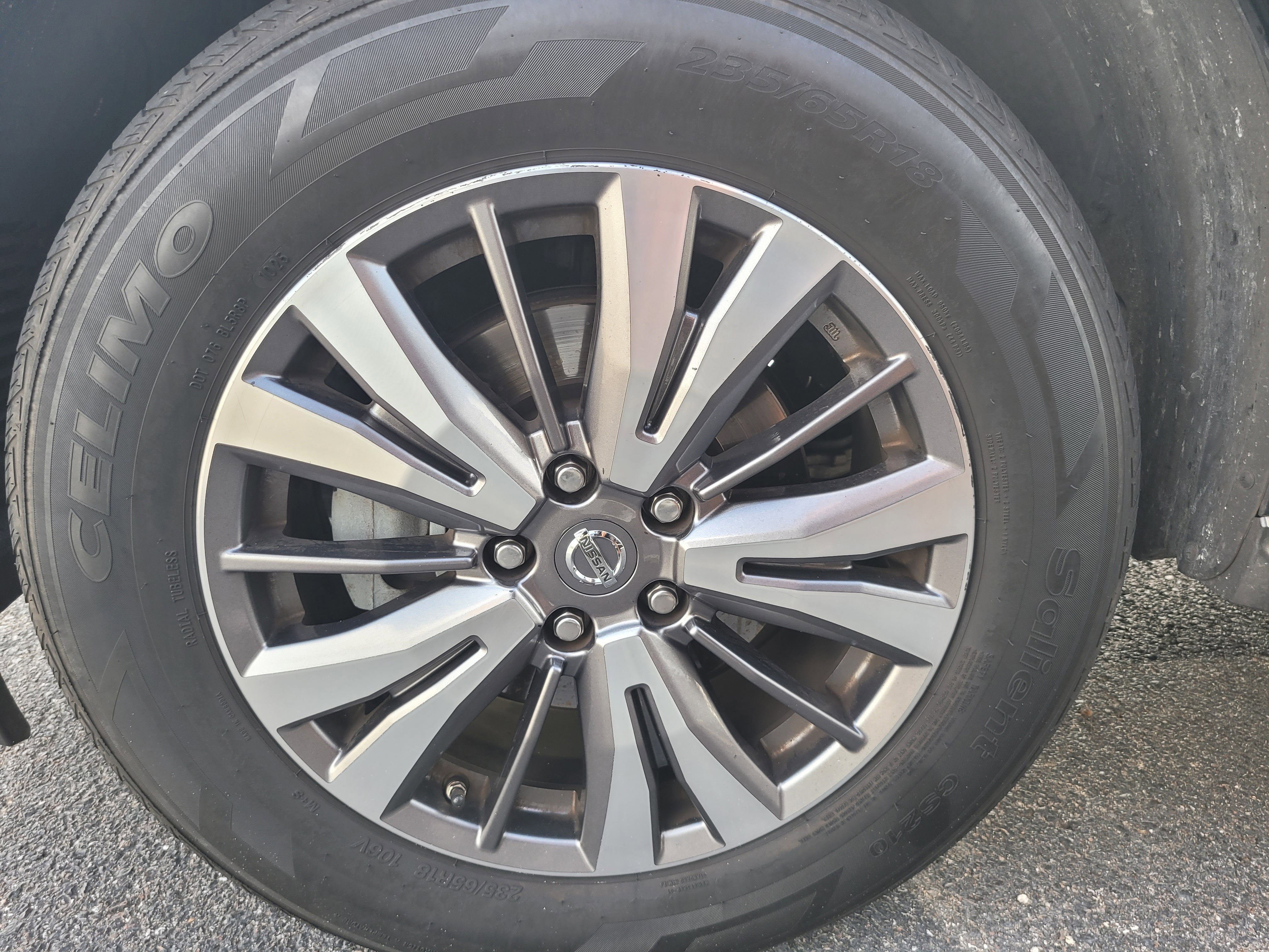 2019 Nissan Pathfinder SV