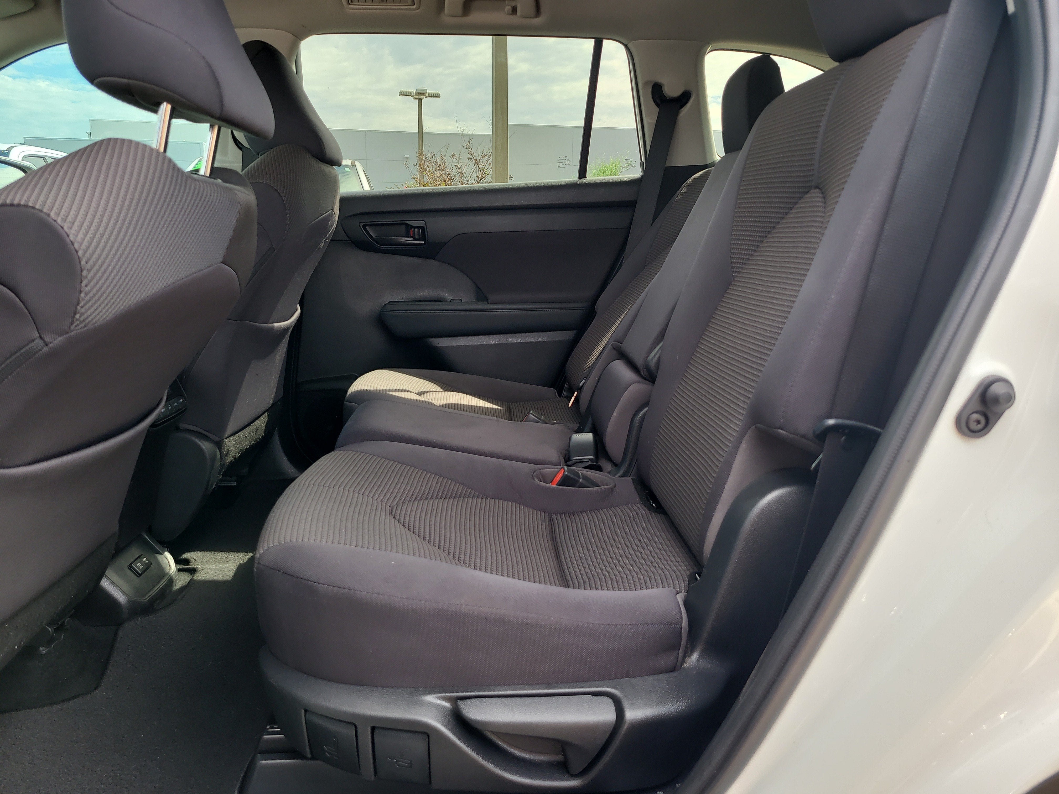 2021 Toyota Highlander L