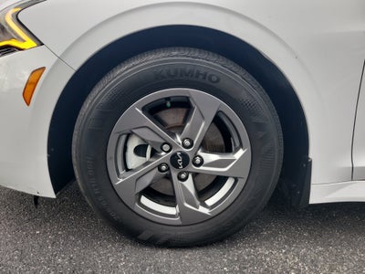 2023 Kia K5 LXS