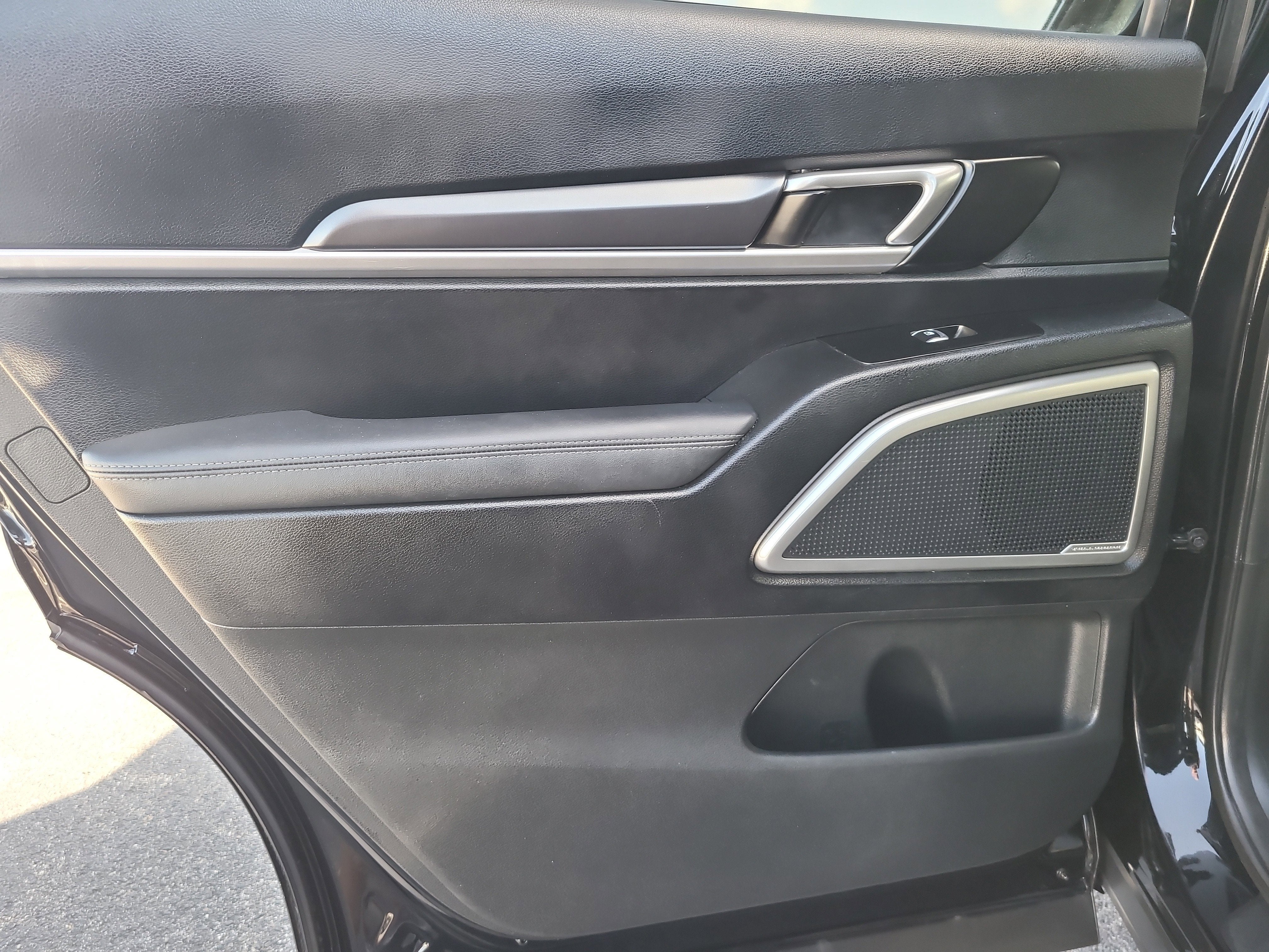 2023 Kia Telluride LX