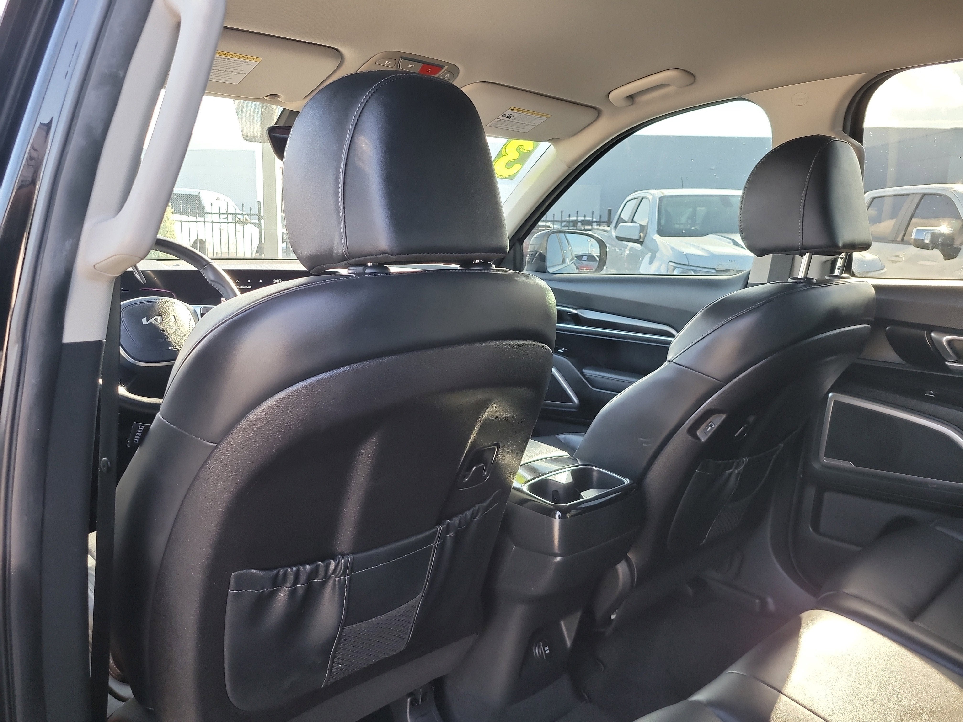 2023 Kia Telluride LX