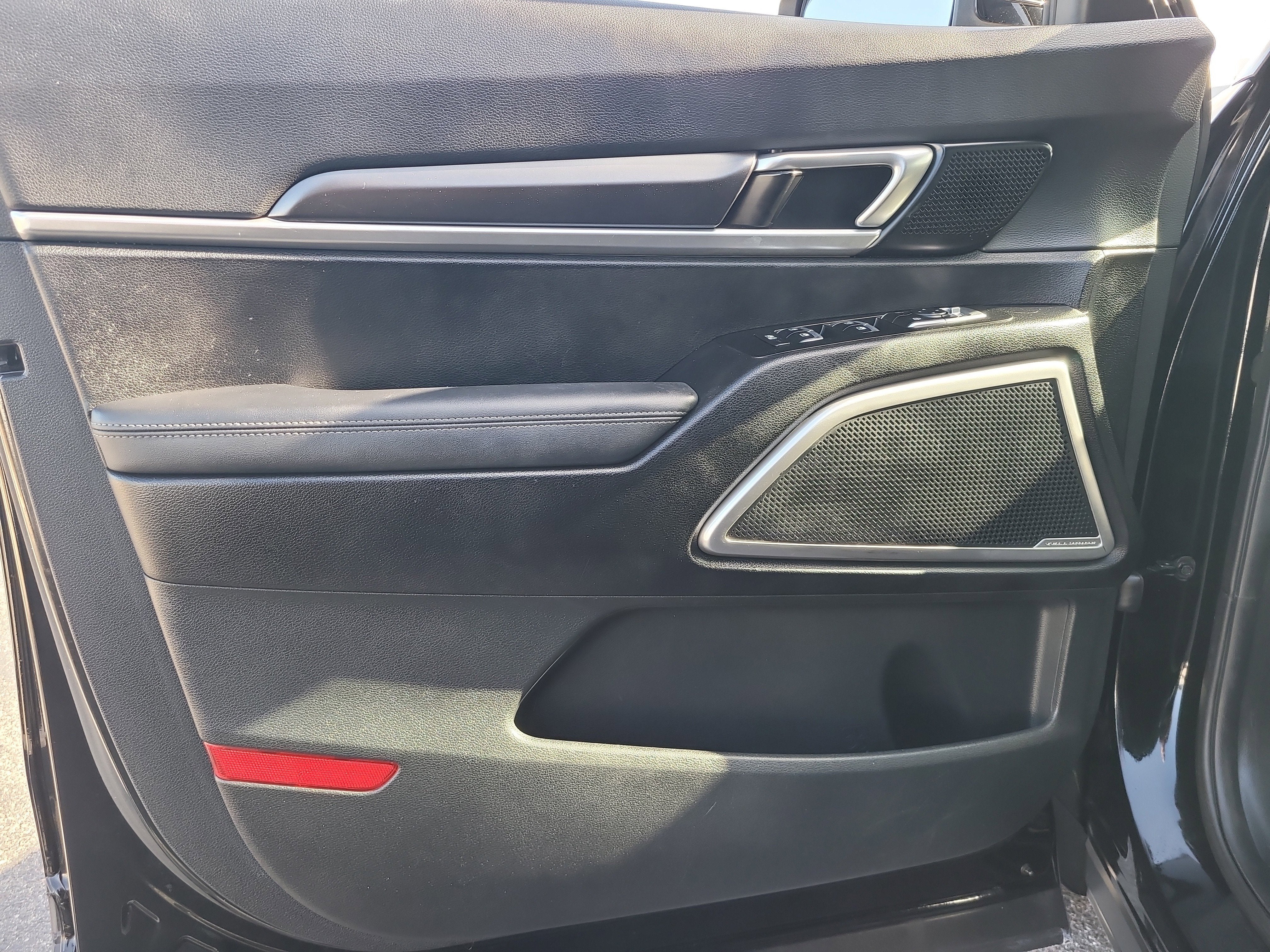 2023 Kia Telluride LX