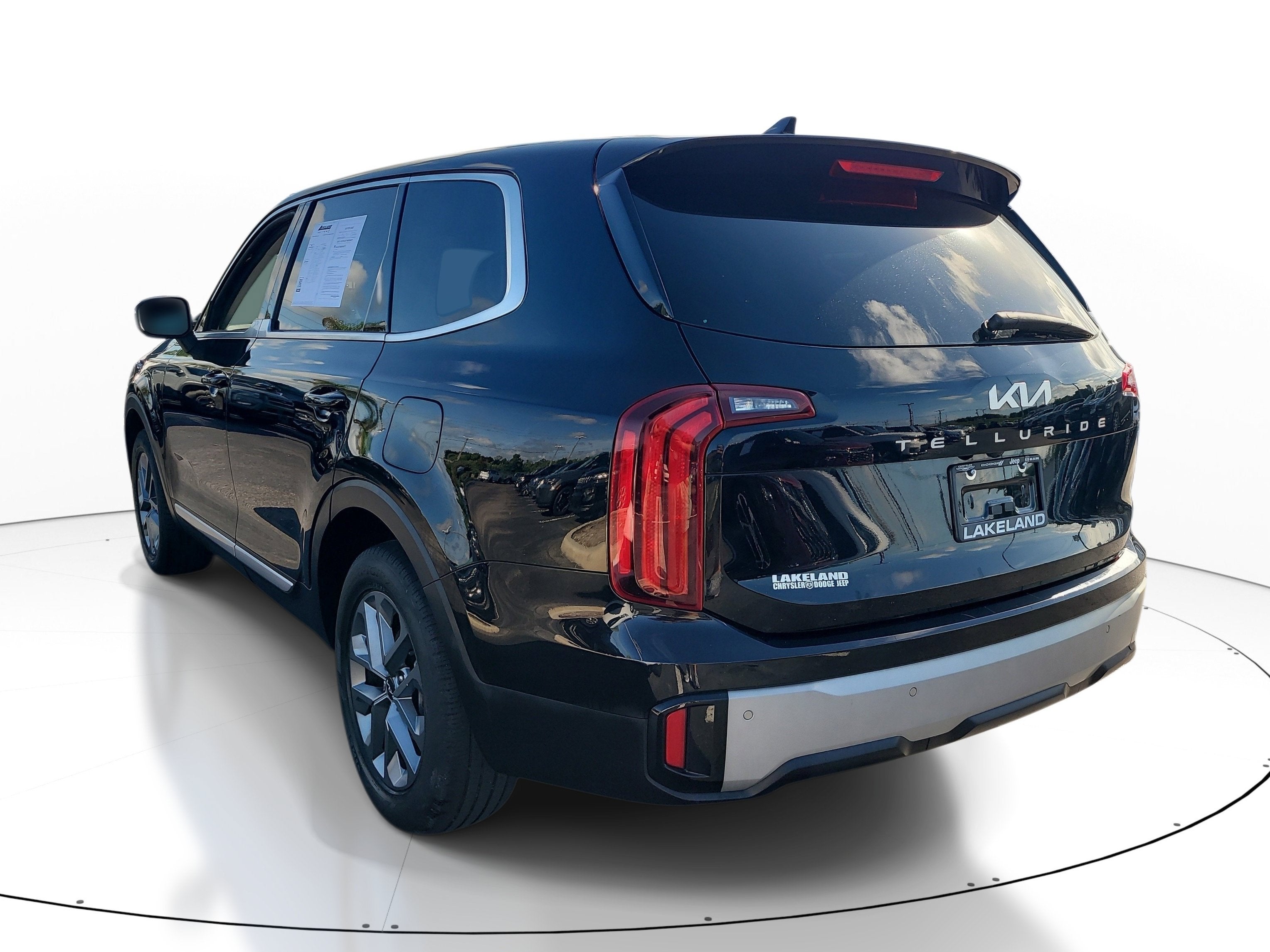 2023 Kia Telluride LX