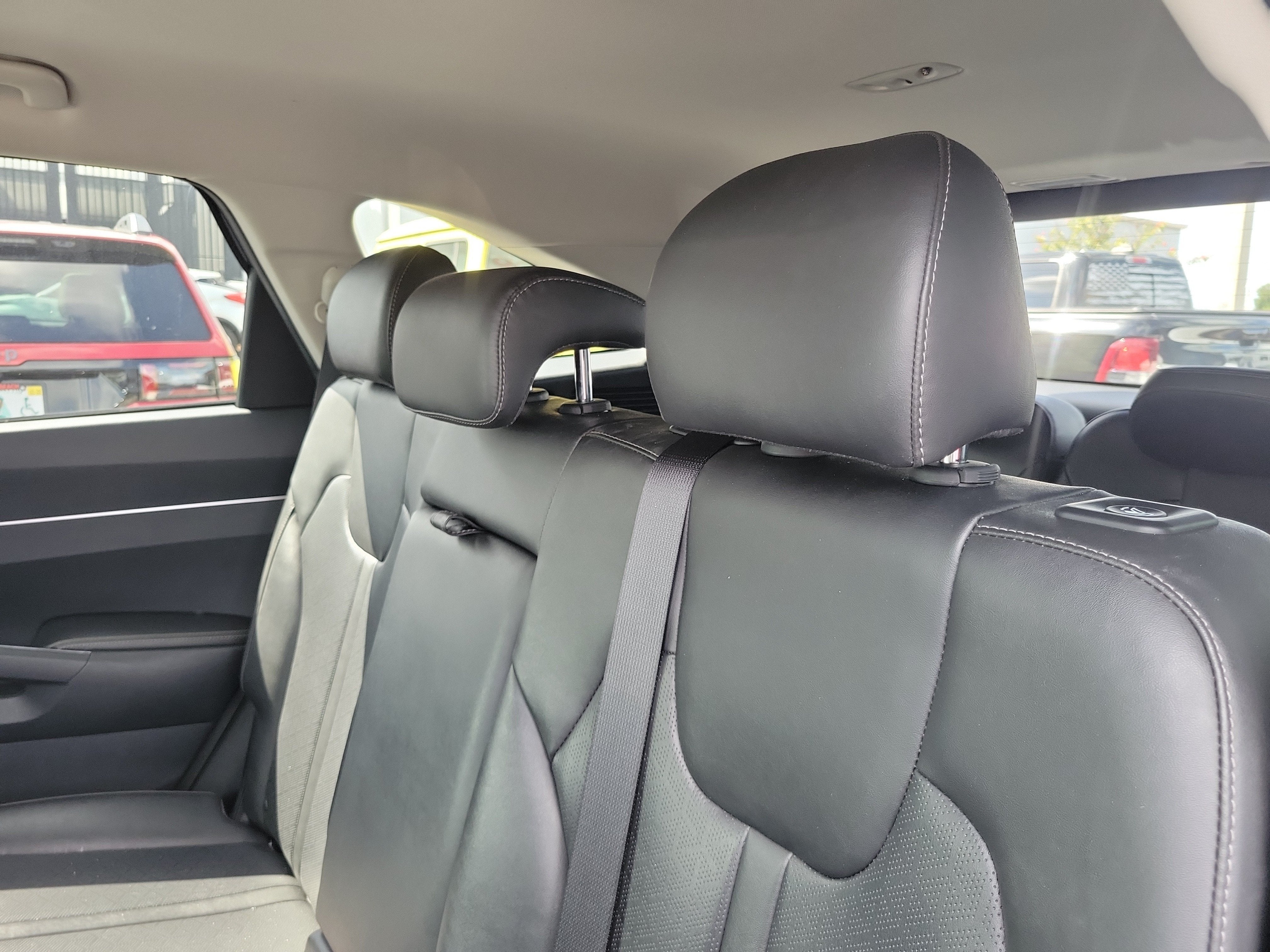 2022 Kia Sorento X-Line S