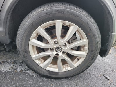 2022 Nissan Rogue Sport SV