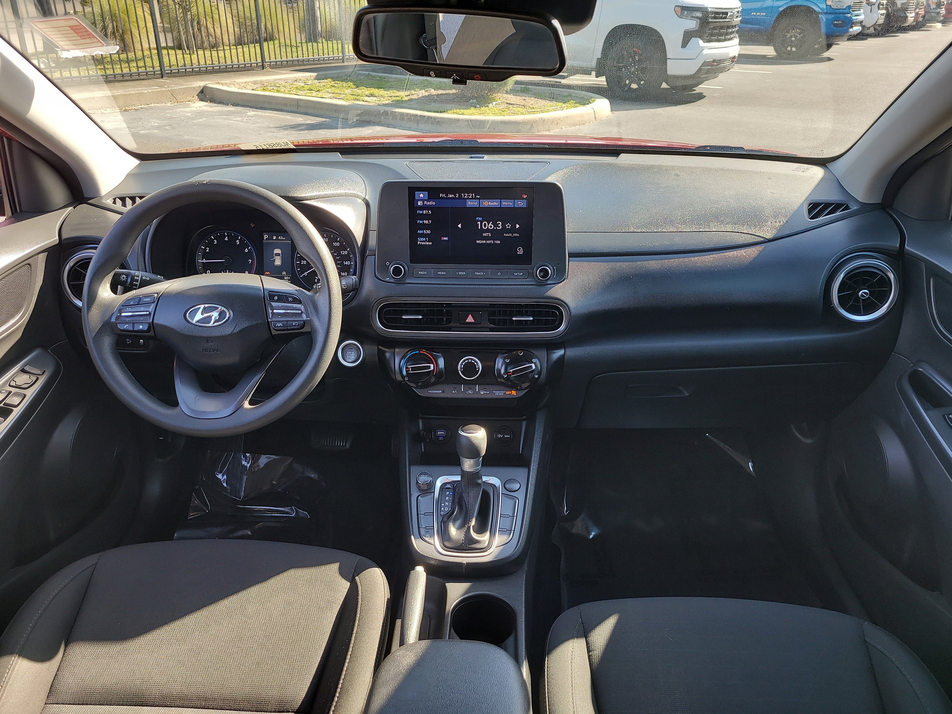 2022 Hyundai Kona SEL