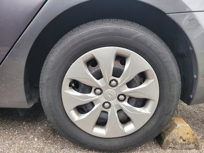 2016 Hyundai Accent SE