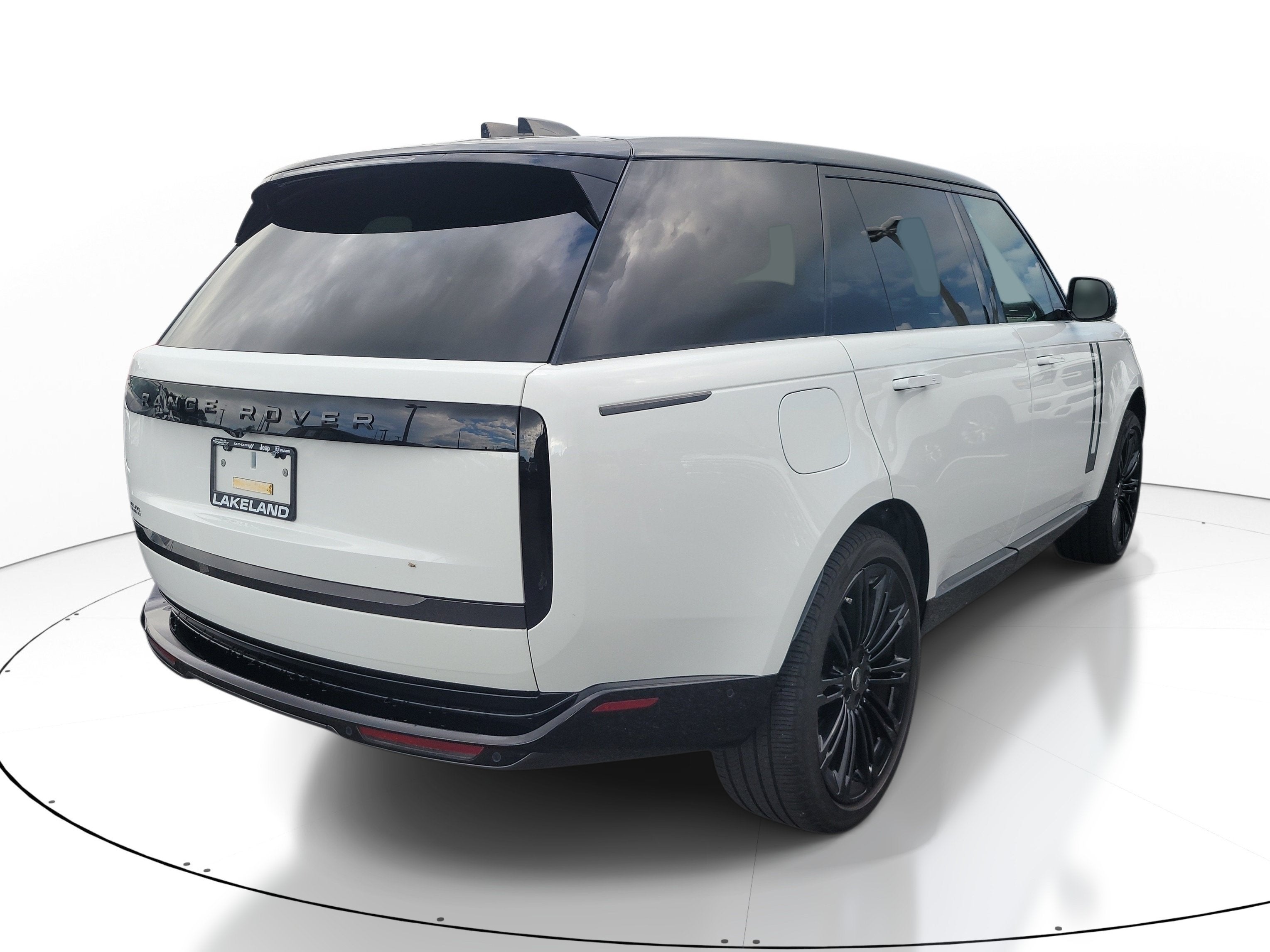 2024 Land Rover Range Rover SE