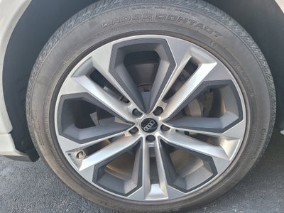 2024 Audi Q7 Premium Plus