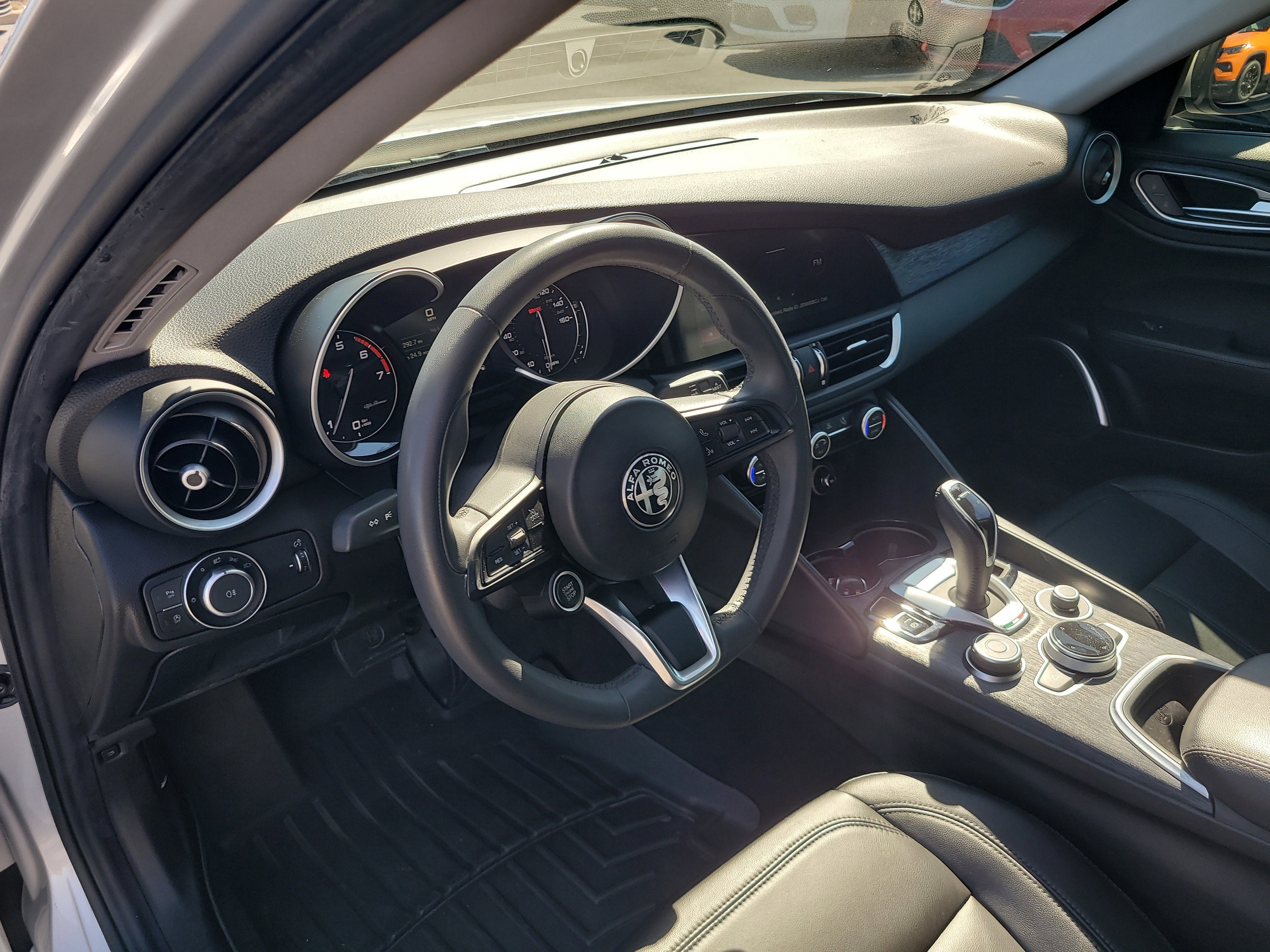 2021 Alfa Romeo Giulia Base