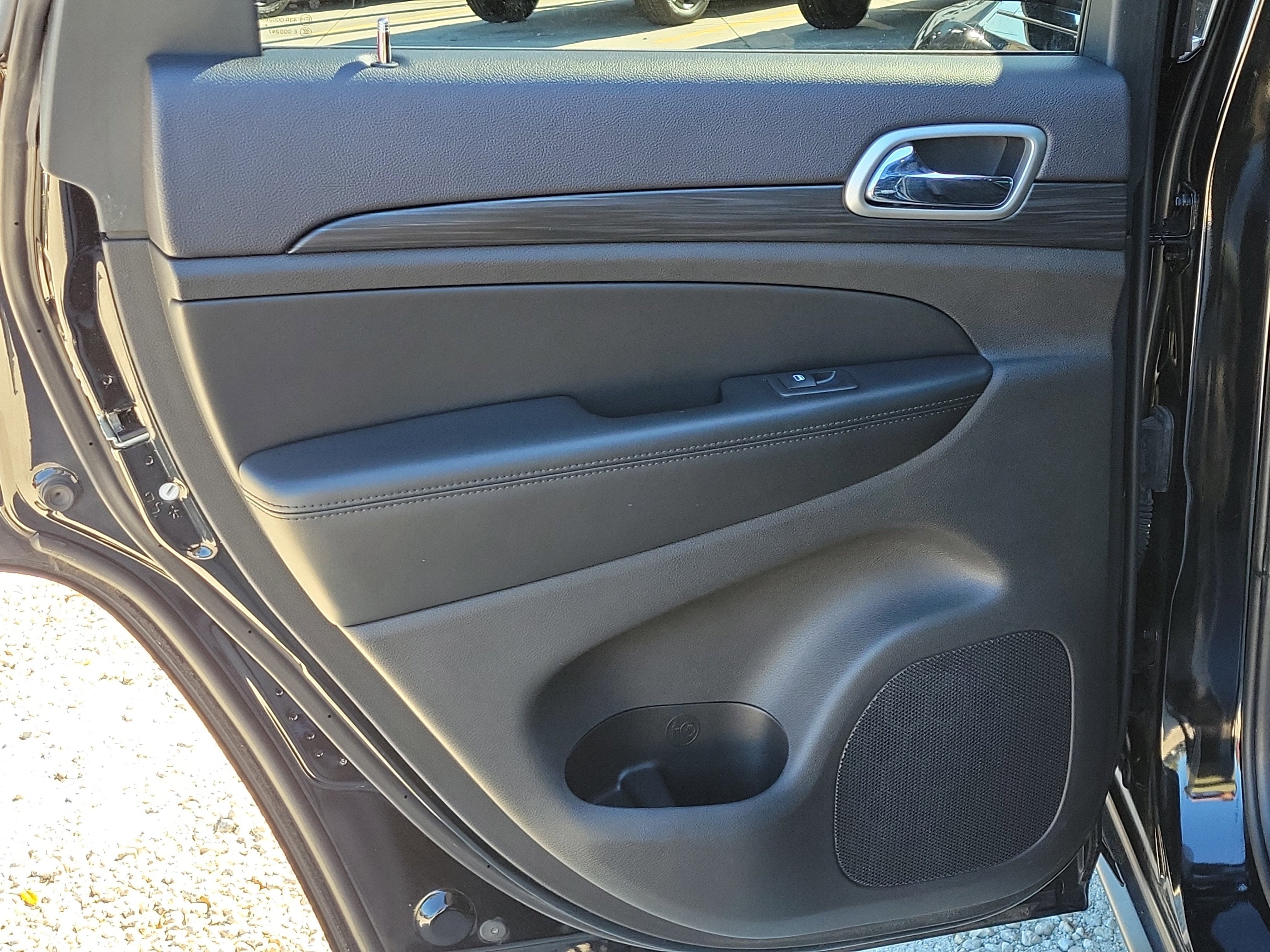 2019 Jeep Grand Cherokee Laredo E