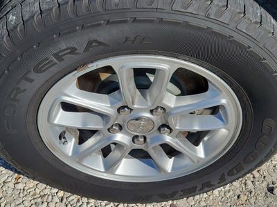 2019 Jeep Grand Cherokee Laredo E