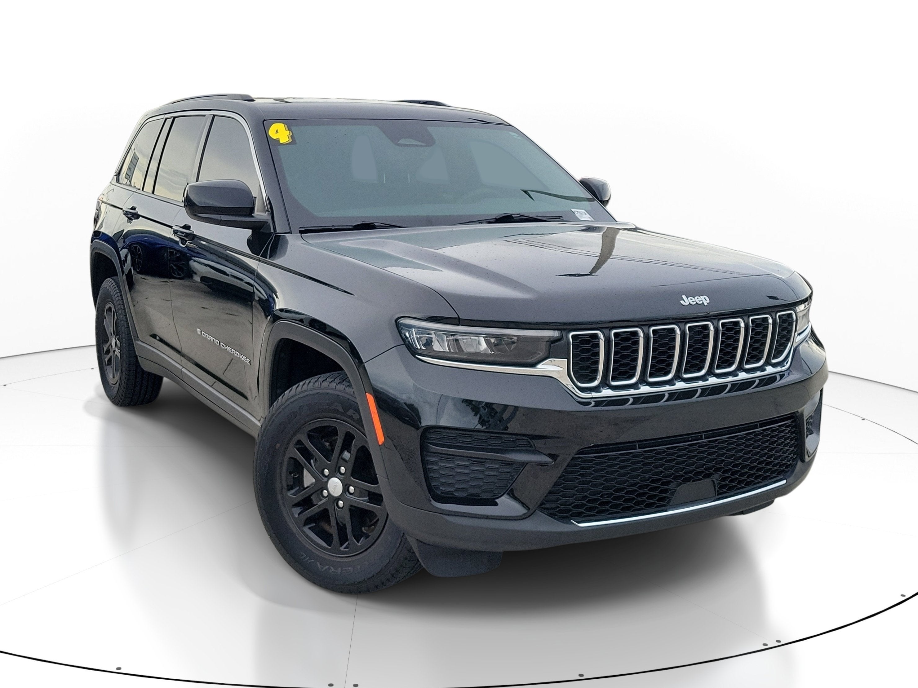 2024 Jeep Grand Cherokee Laredo