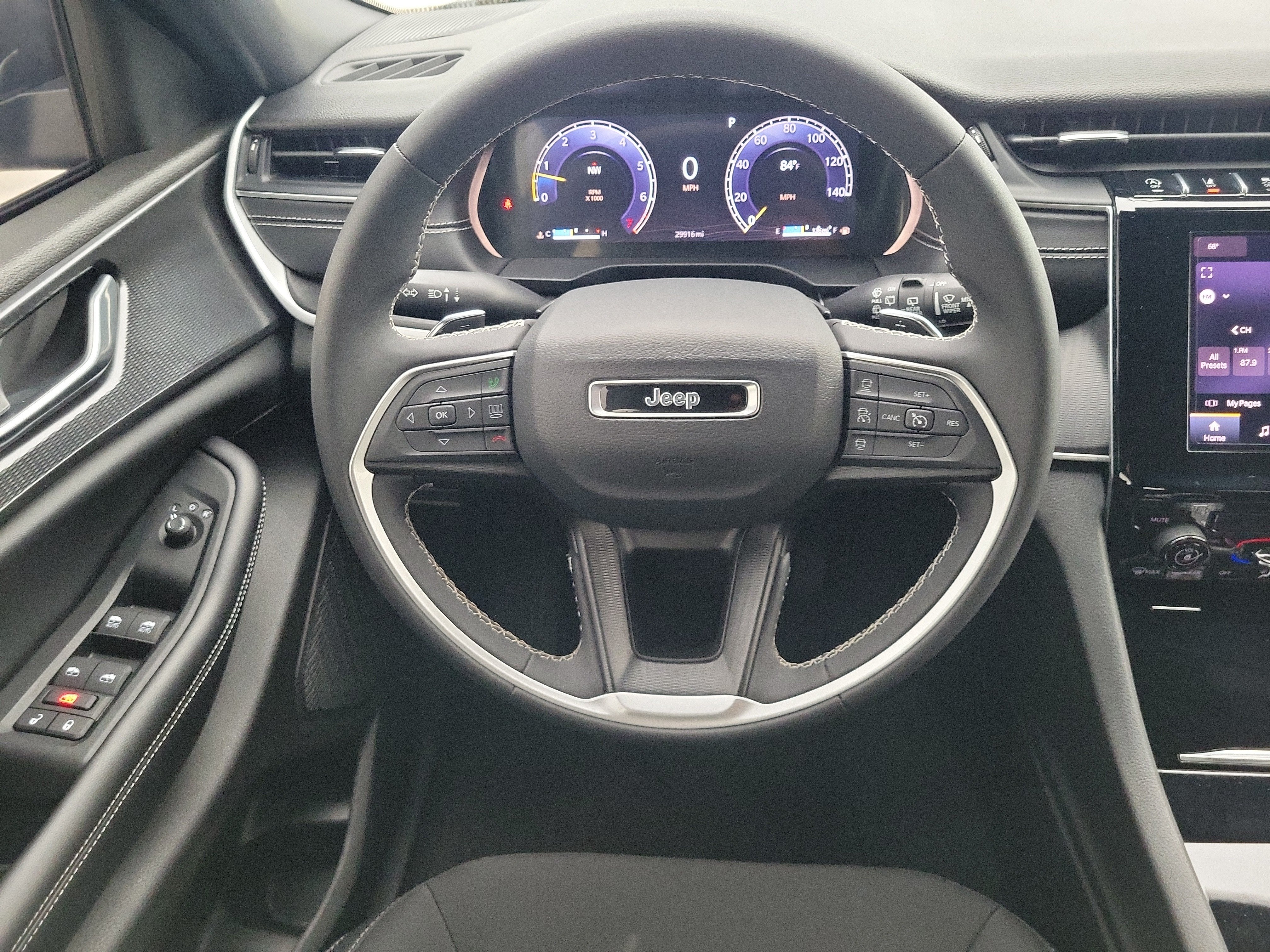 2024 Jeep Grand Cherokee Laredo