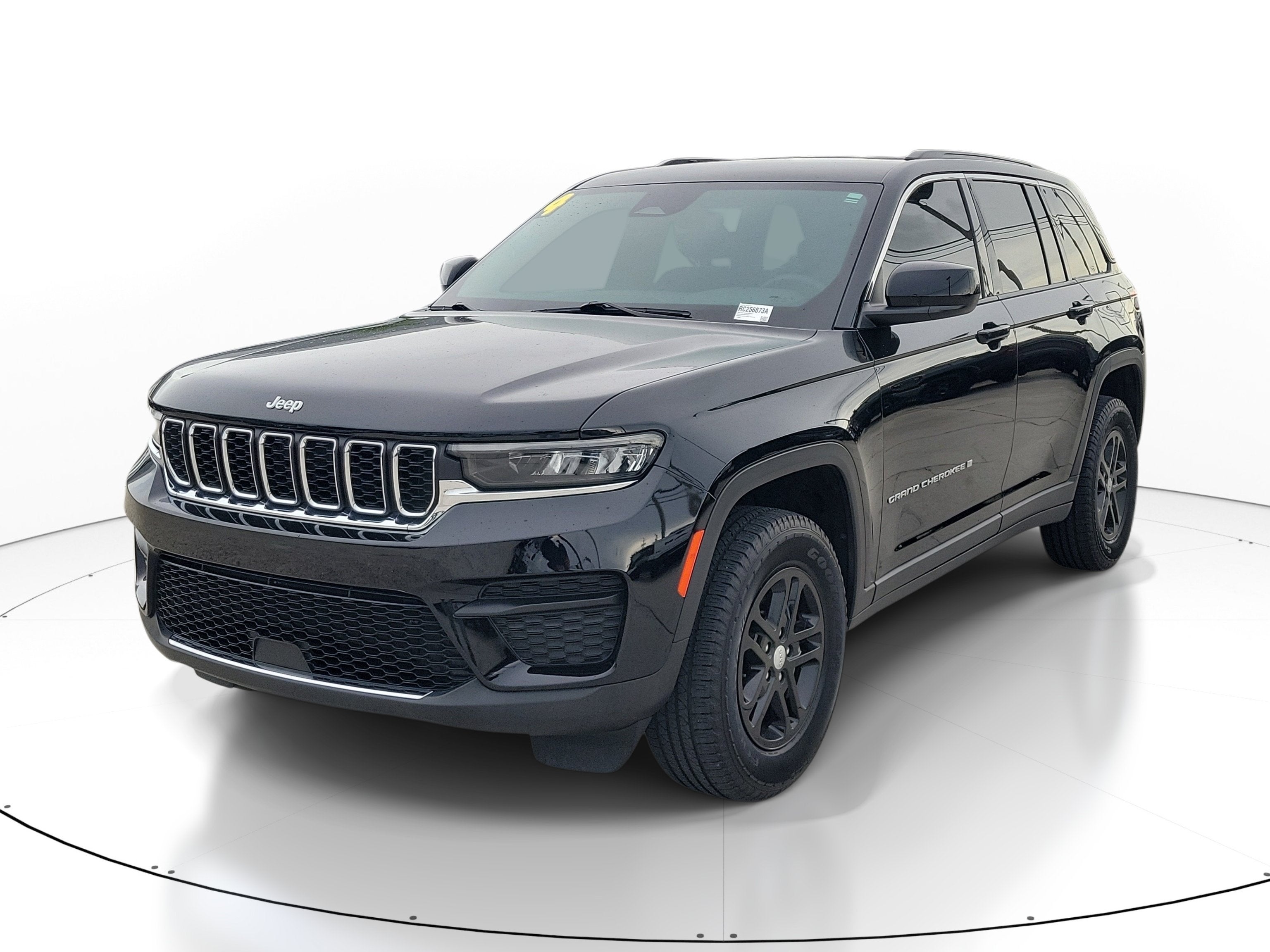 2024 Jeep Grand Cherokee Laredo