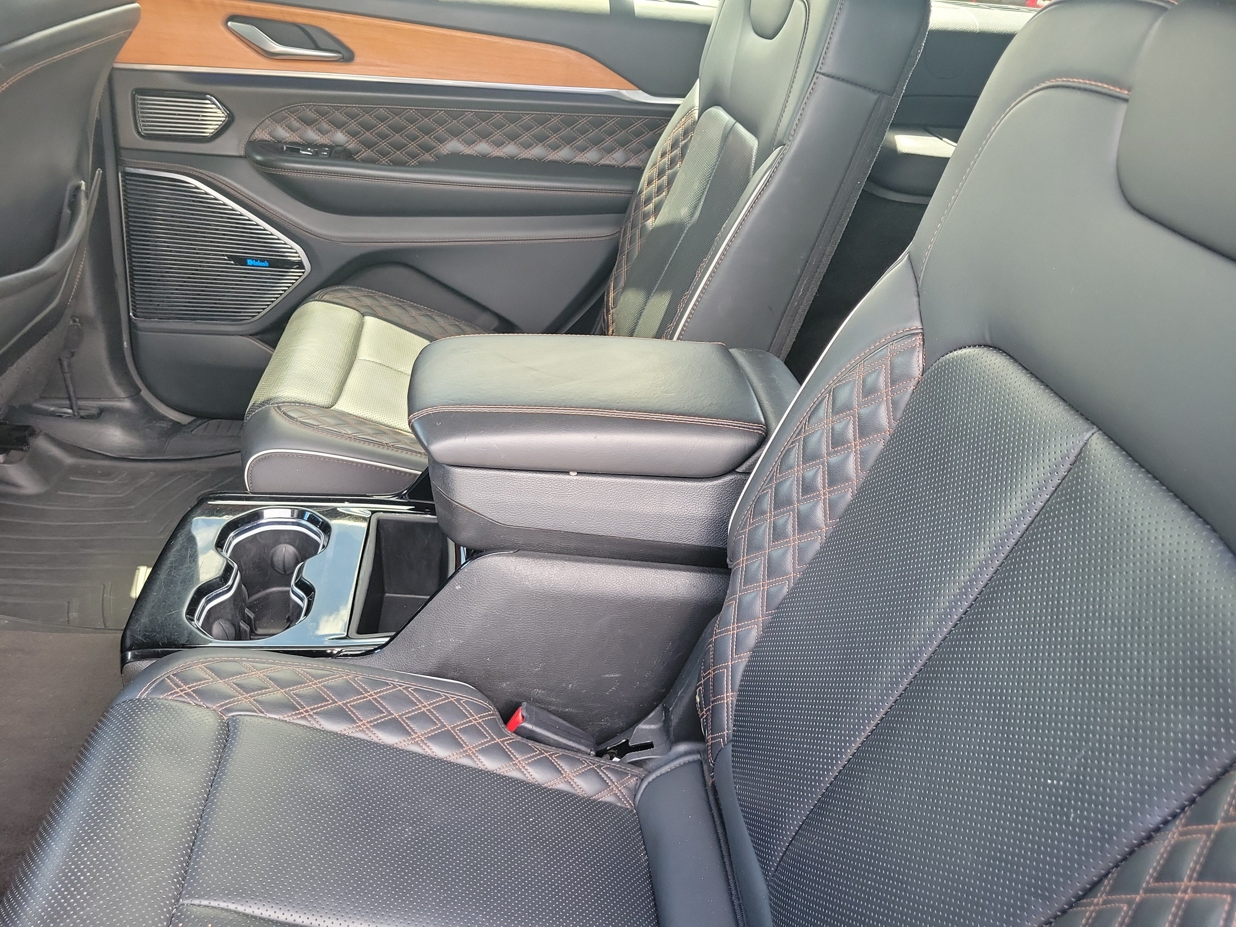 2022 Jeep Grand Cherokee L Summit Reserve