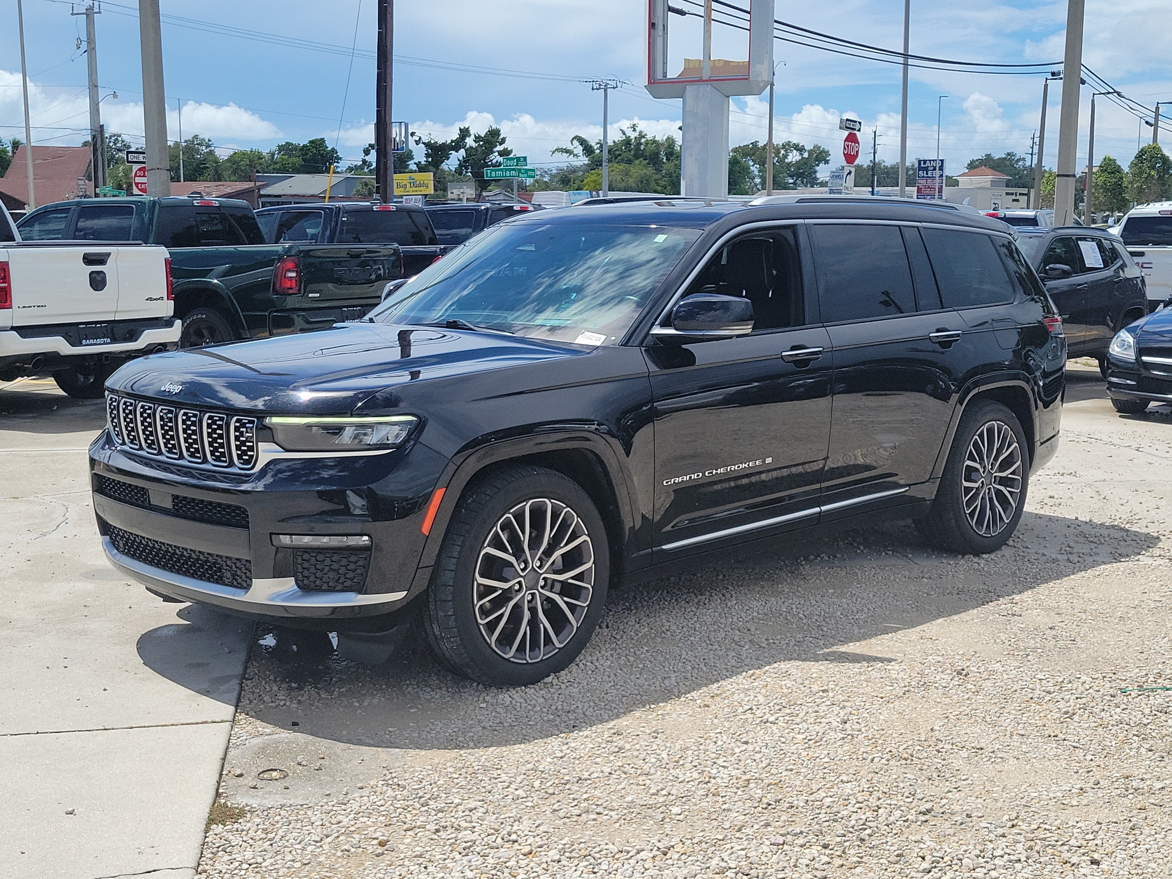 2022 Jeep Grand Cherokee L Summit Reserve