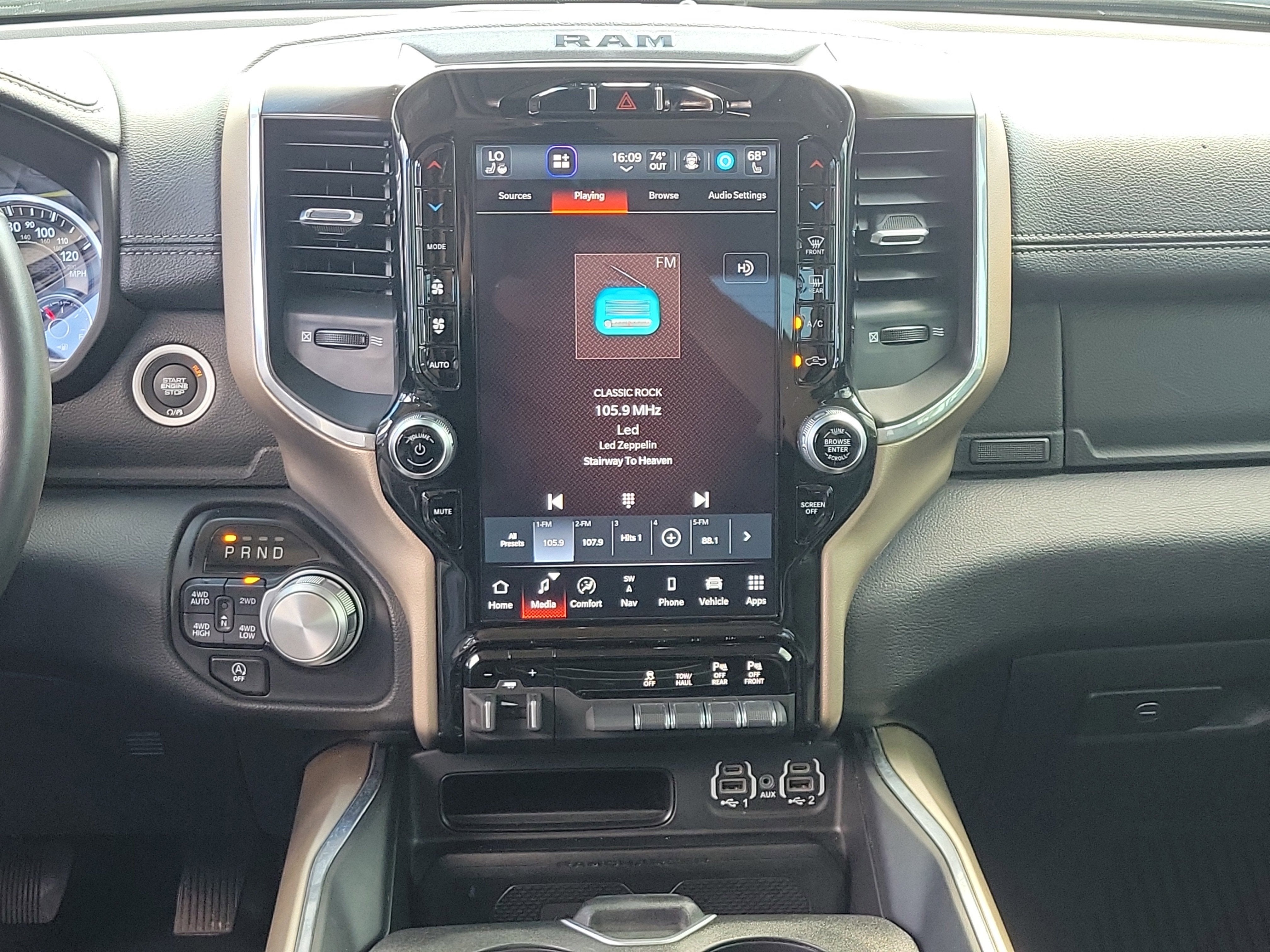 2022 RAM 1500 Laramie