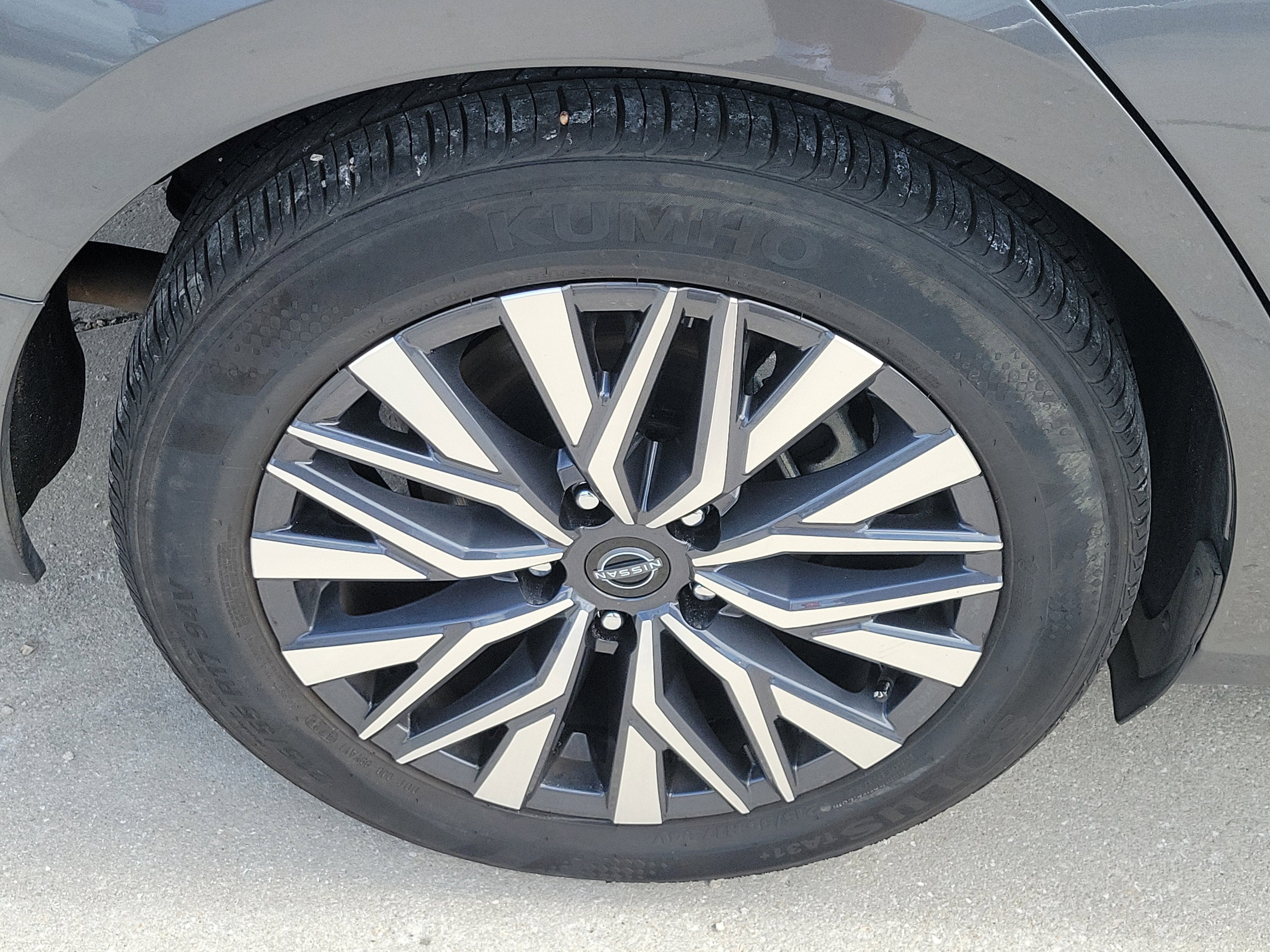 2025 Nissan Altima SV