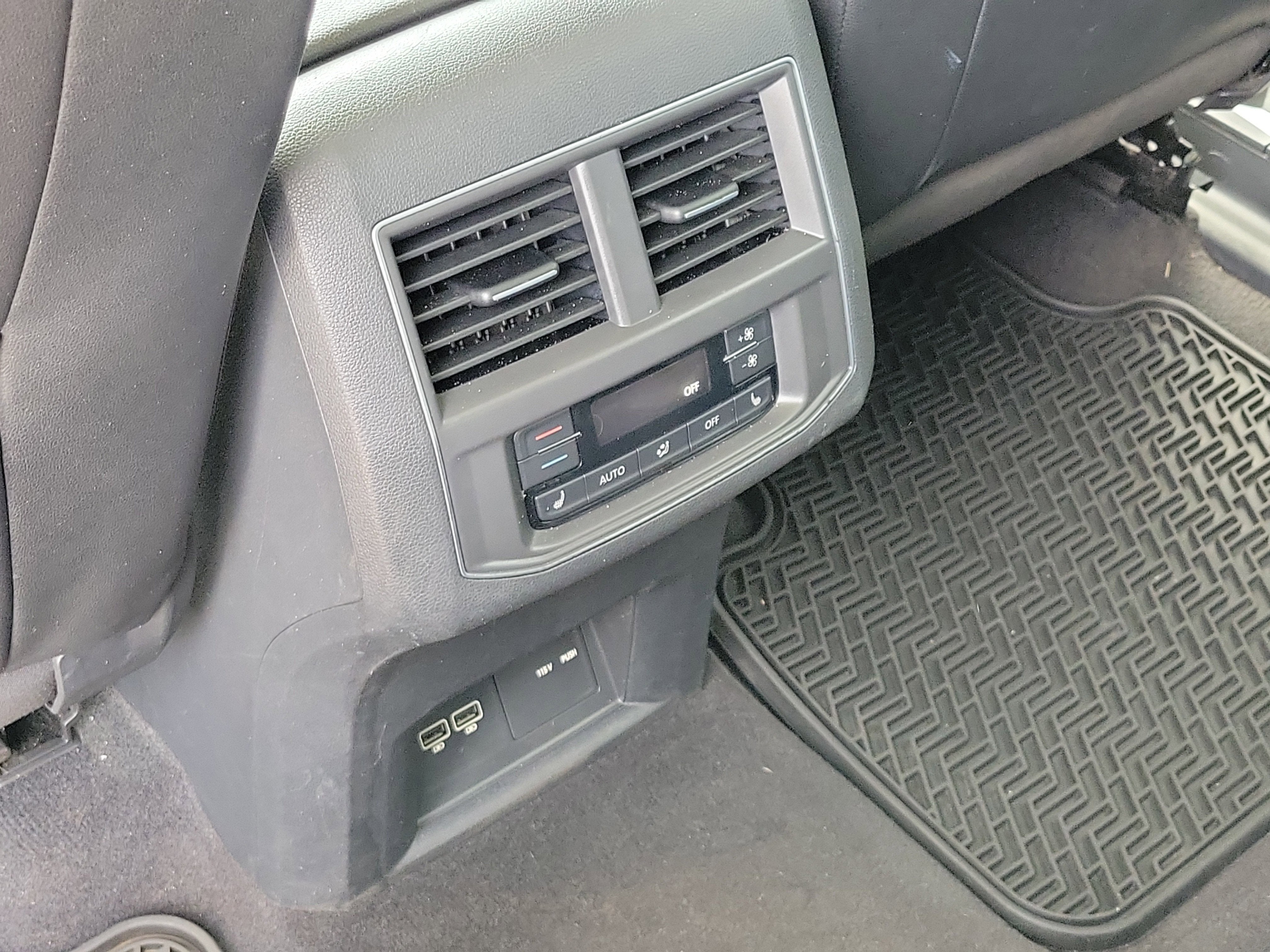 2019 Volkswagen Atlas 3.6L V6 SEL Premium