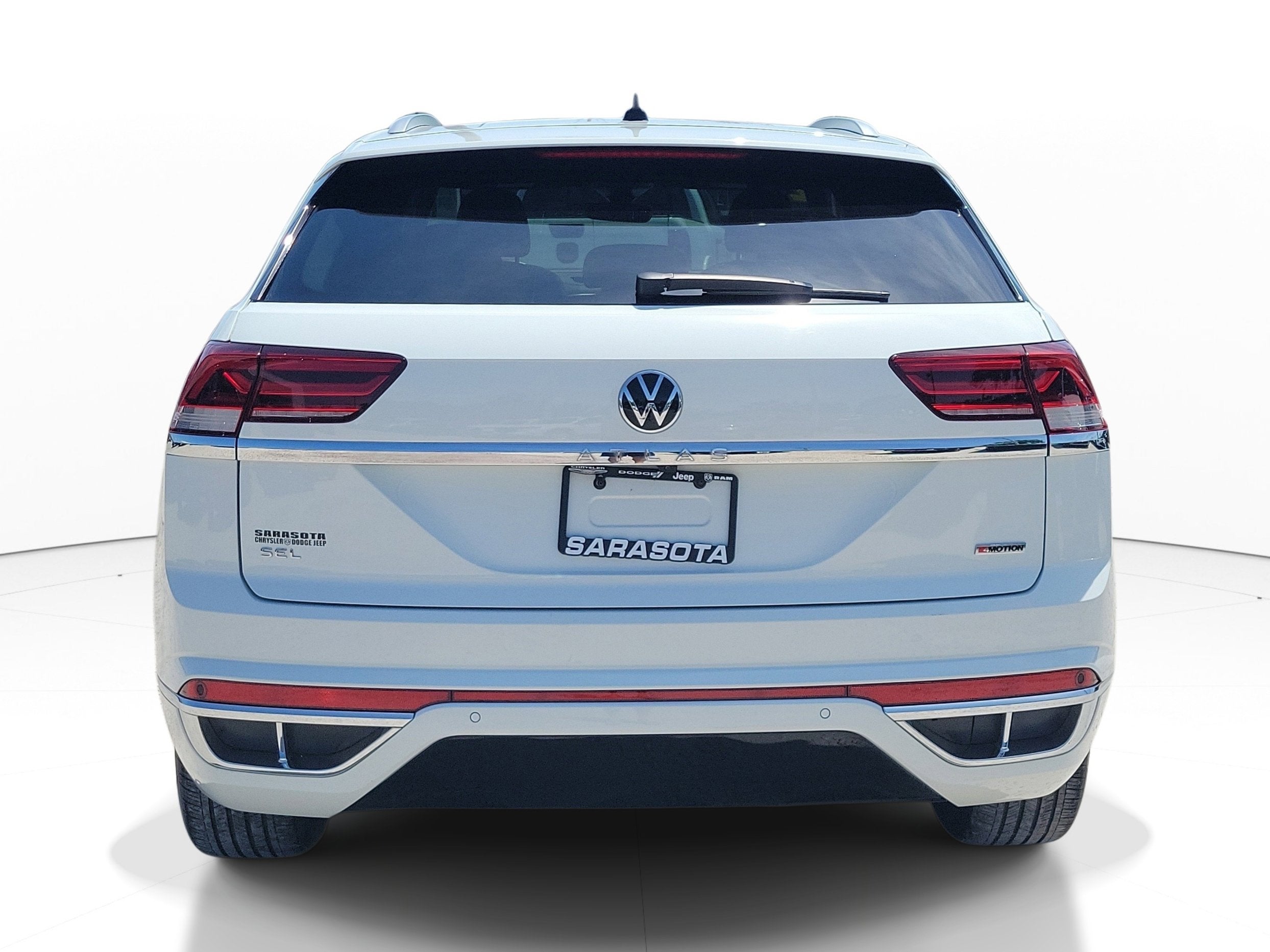 2022 Volkswagen Atlas Cross Sport 2.0T SEL R-Line