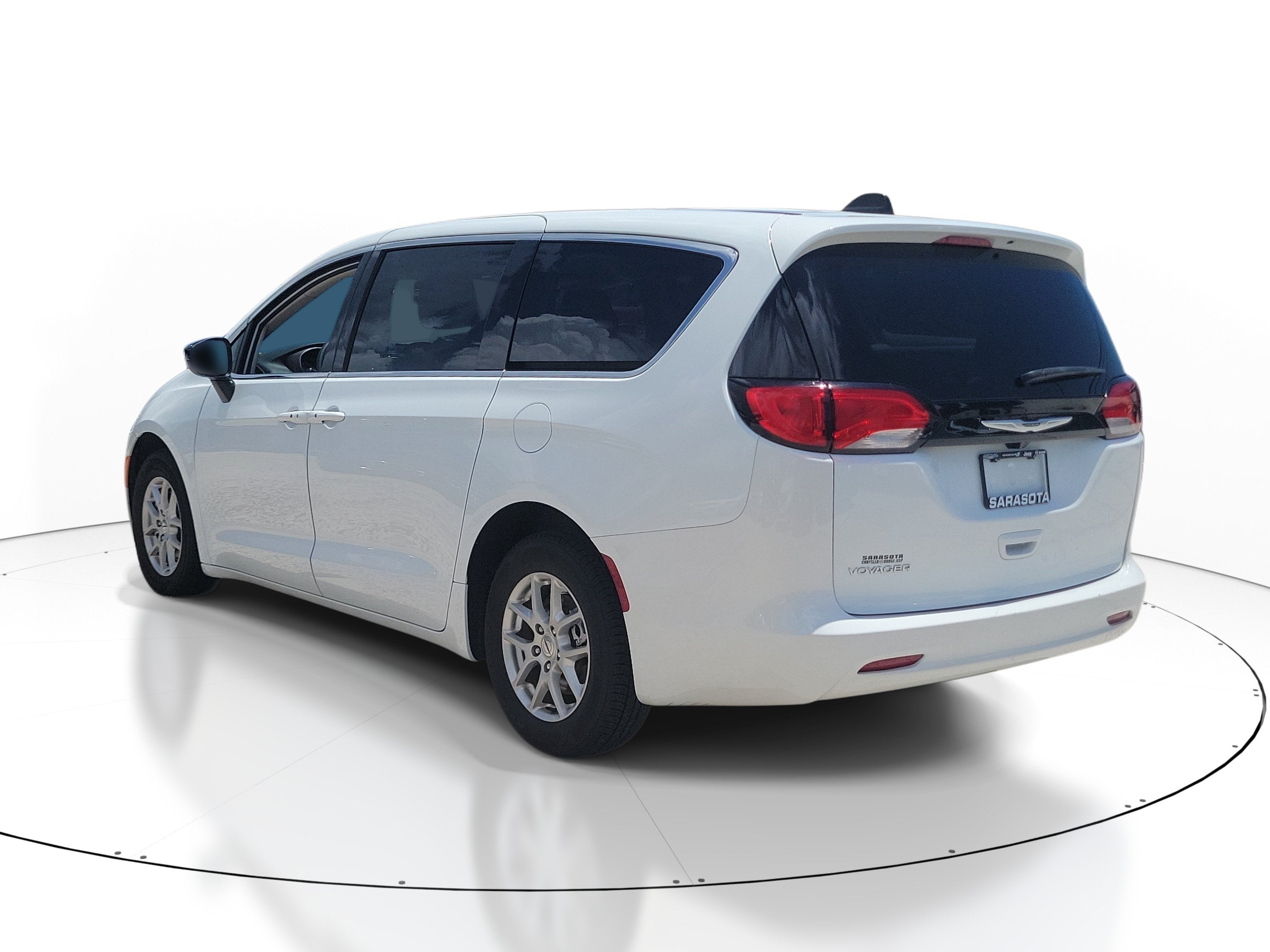 2024 Chrysler Voyager LX