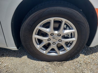 2024 Chrysler Voyager LX
