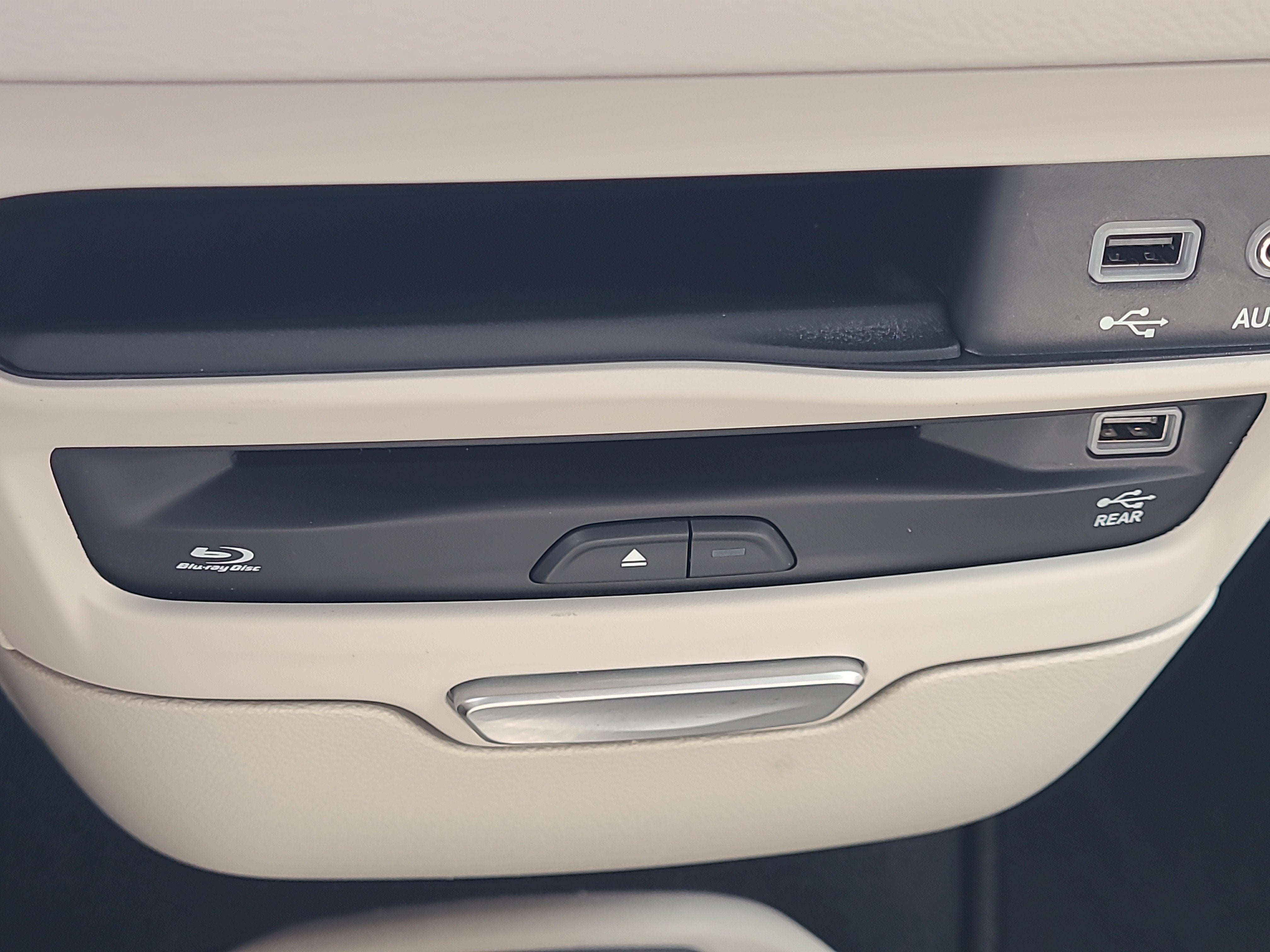 2019 Chrysler Pacifica Touring L Plus