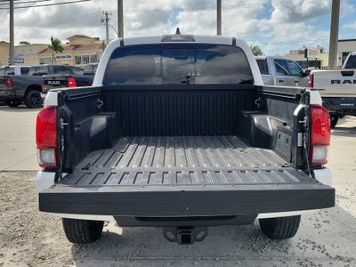 2022 Toyota Tacoma 2WD SR5