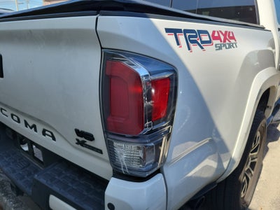 2022 Toyota Tacoma 4WD SR