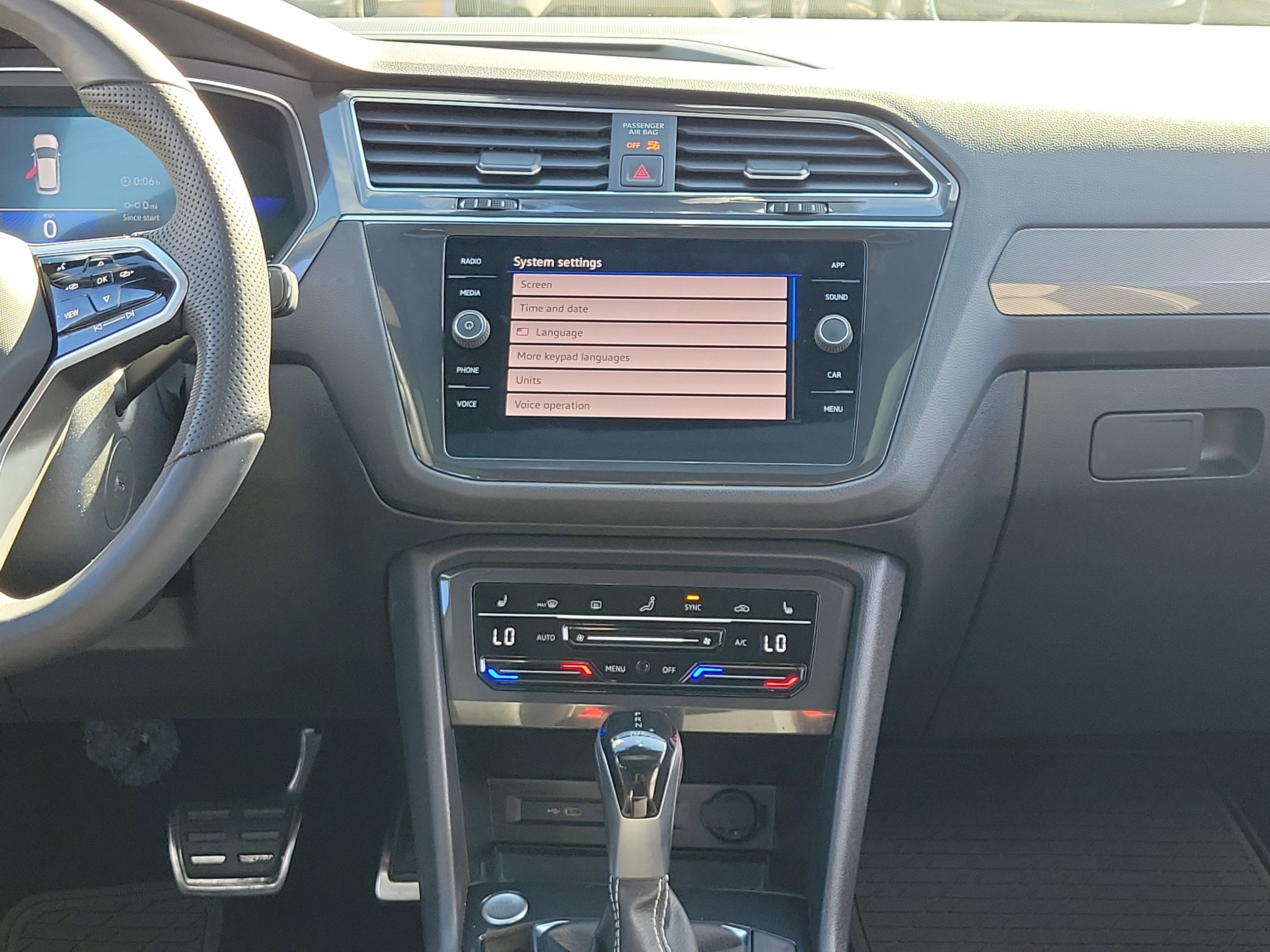 2022 Volkswagen Tiguan SE R-Line Black