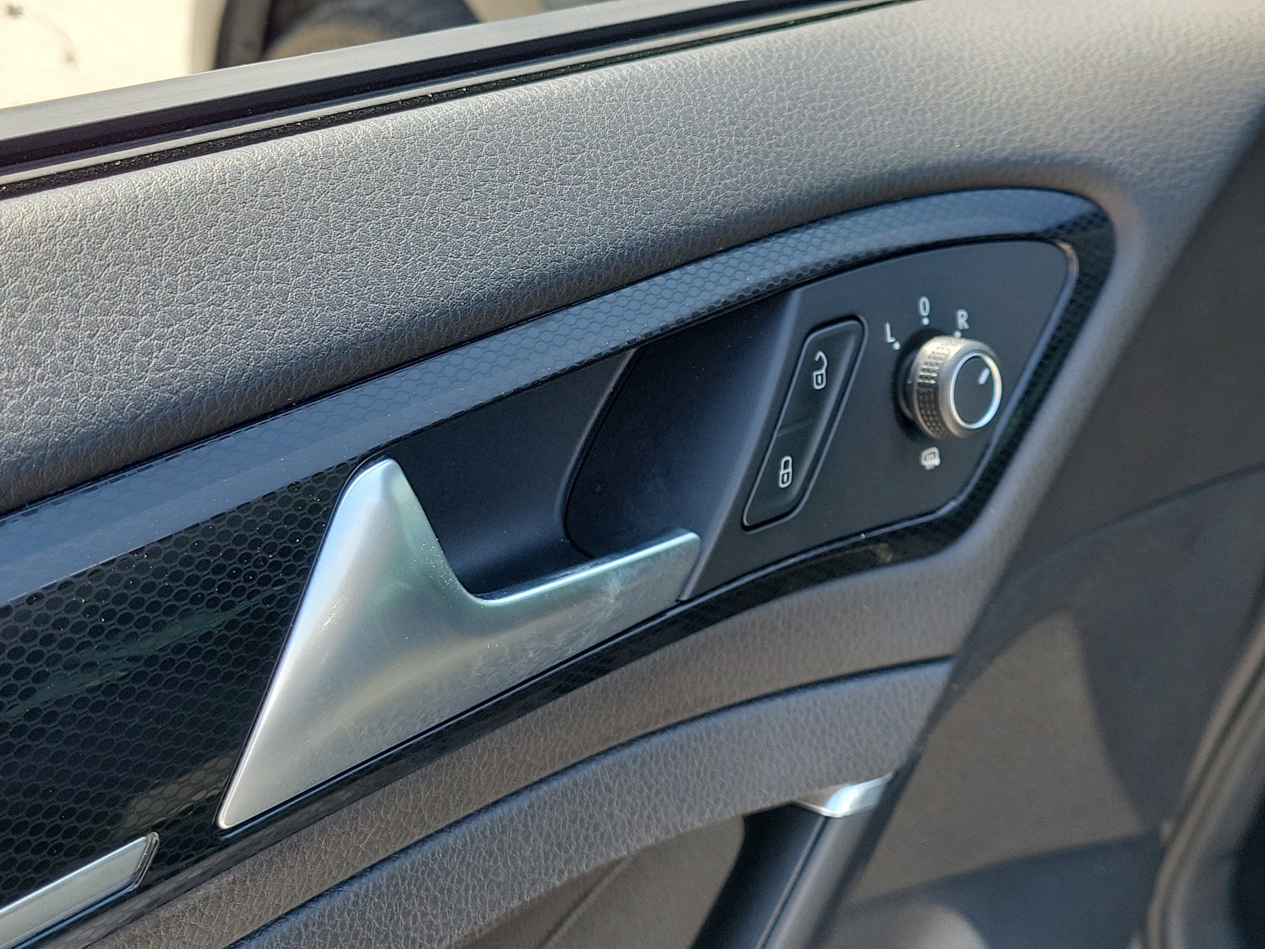 2017 Volkswagen Golf S