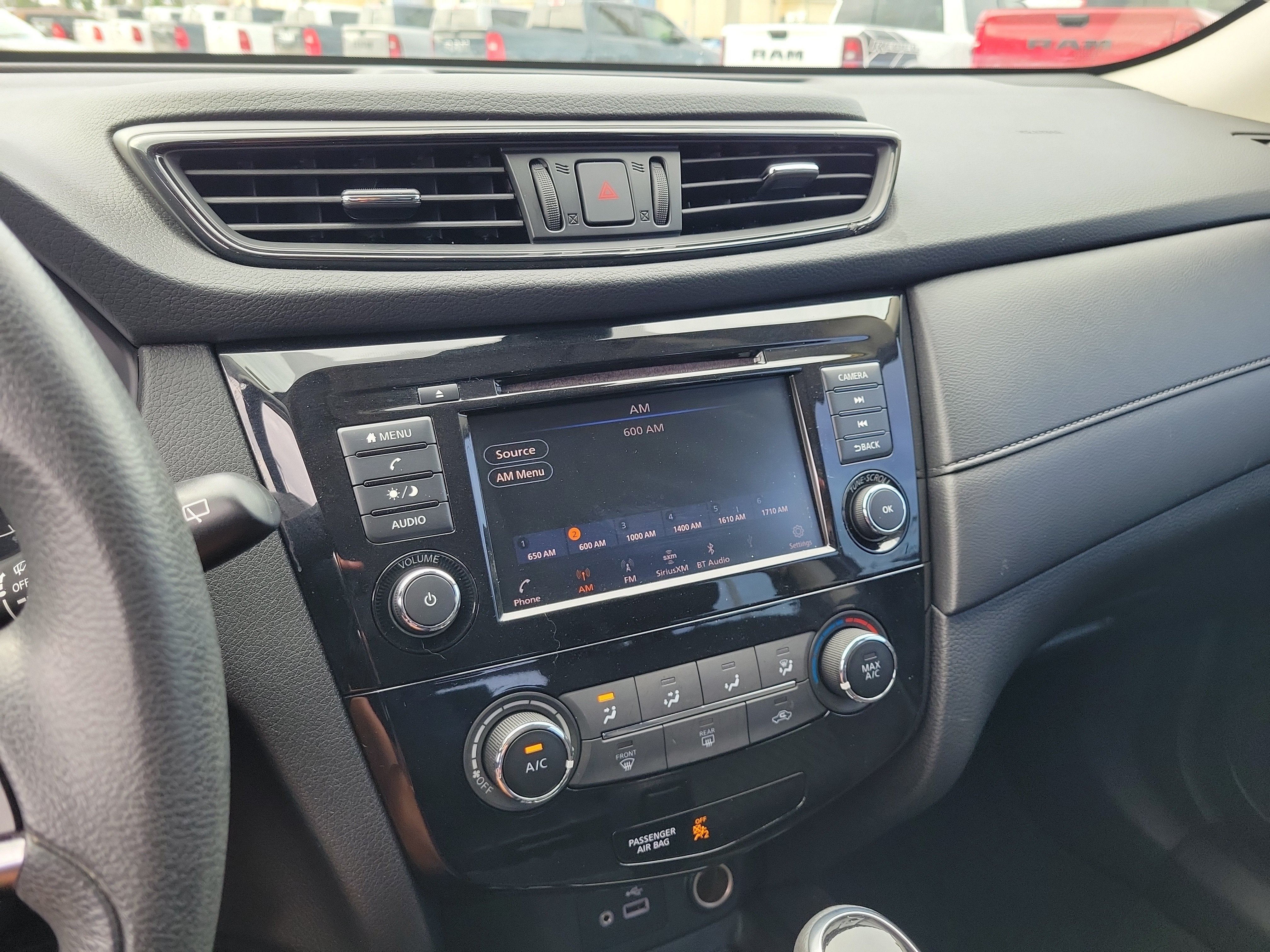 2020 Nissan Rogue S