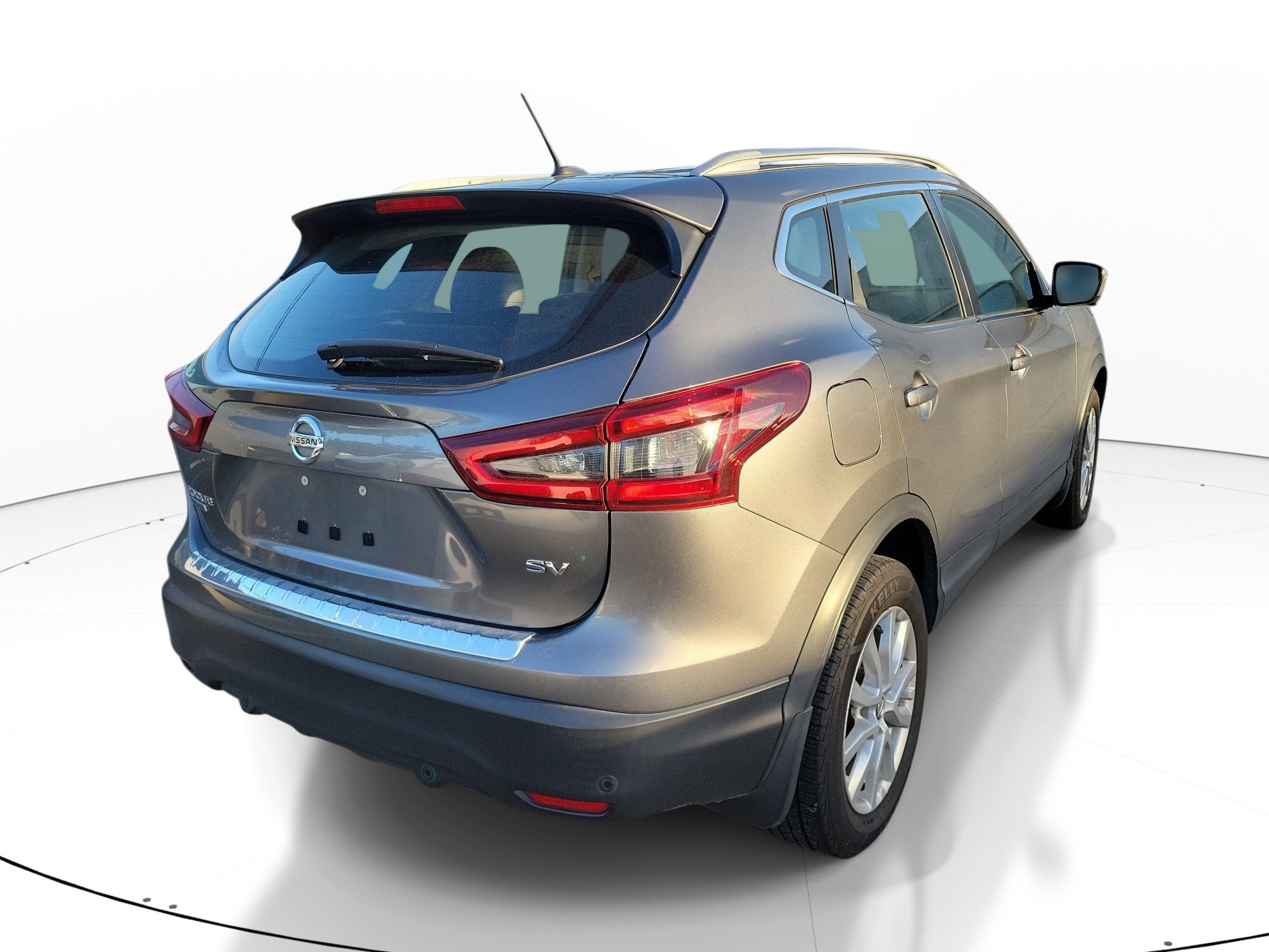 2022 Nissan Rogue Sport SV