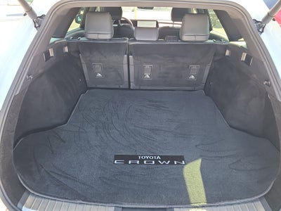 2025 Toyota Crown Signia XLE