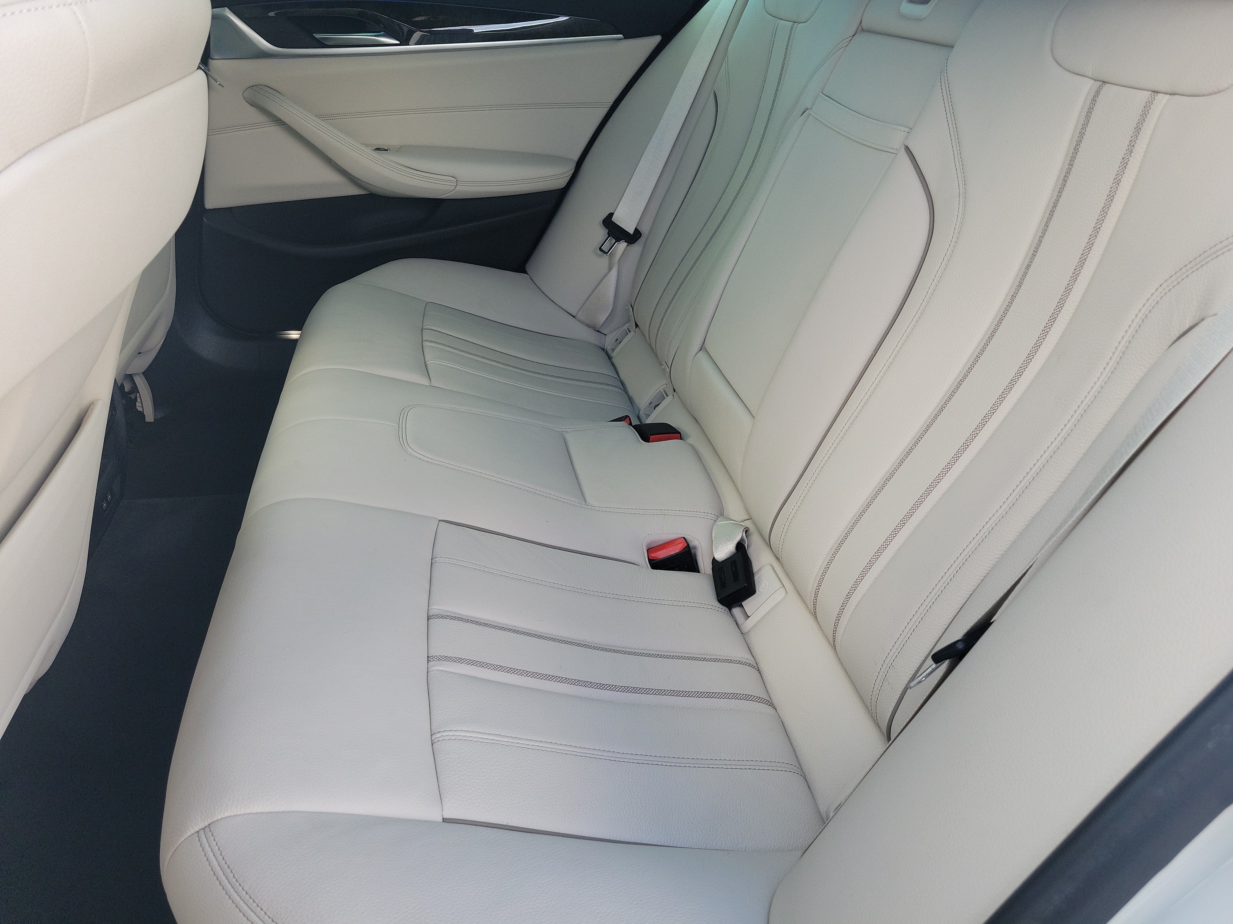 2021 BMW 5 Series 540i